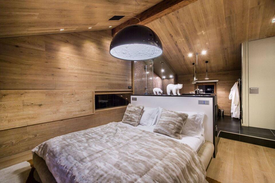 Chalet Overview Gallery Image 1