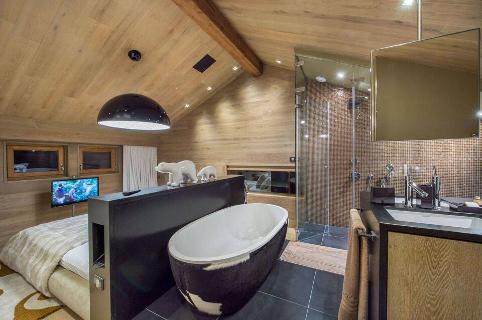 Chalet Overview Gallery Image 2
