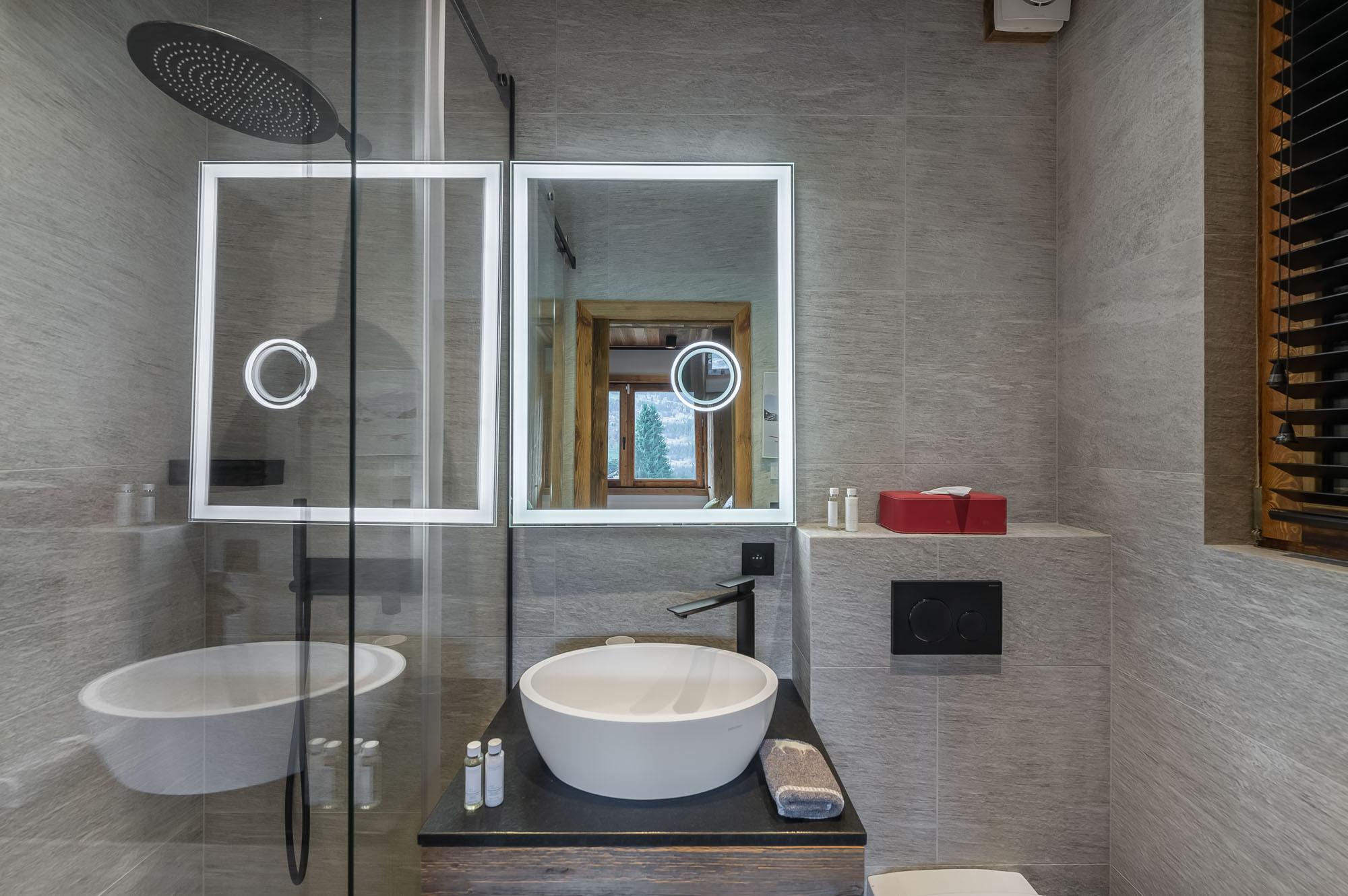 Chalet Paradis Gallery Image 4