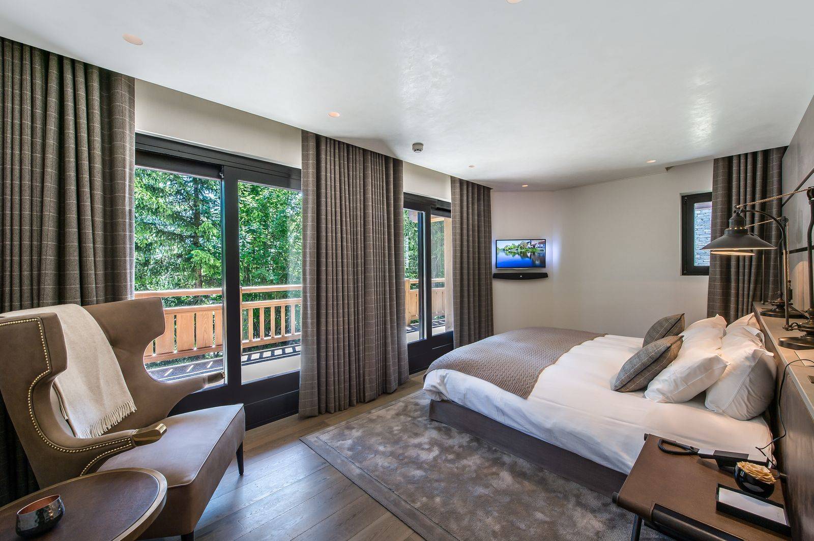 Chalet Perce Neige Gallery Image 2
