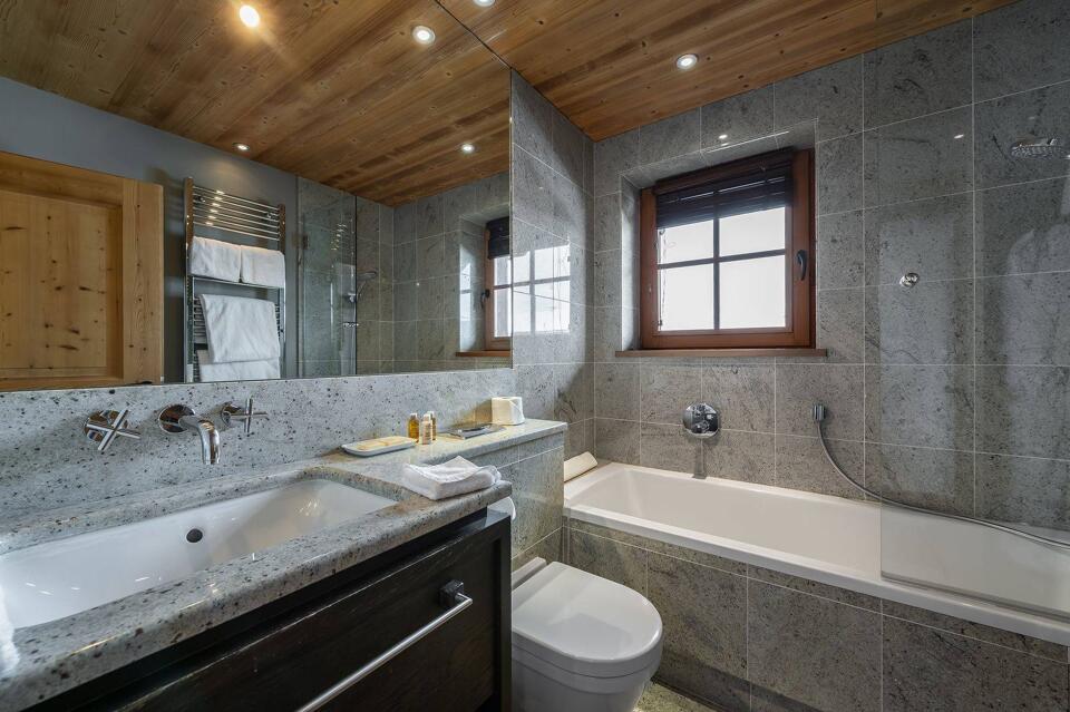 Chalet Reine des Pres Gallery Image 2