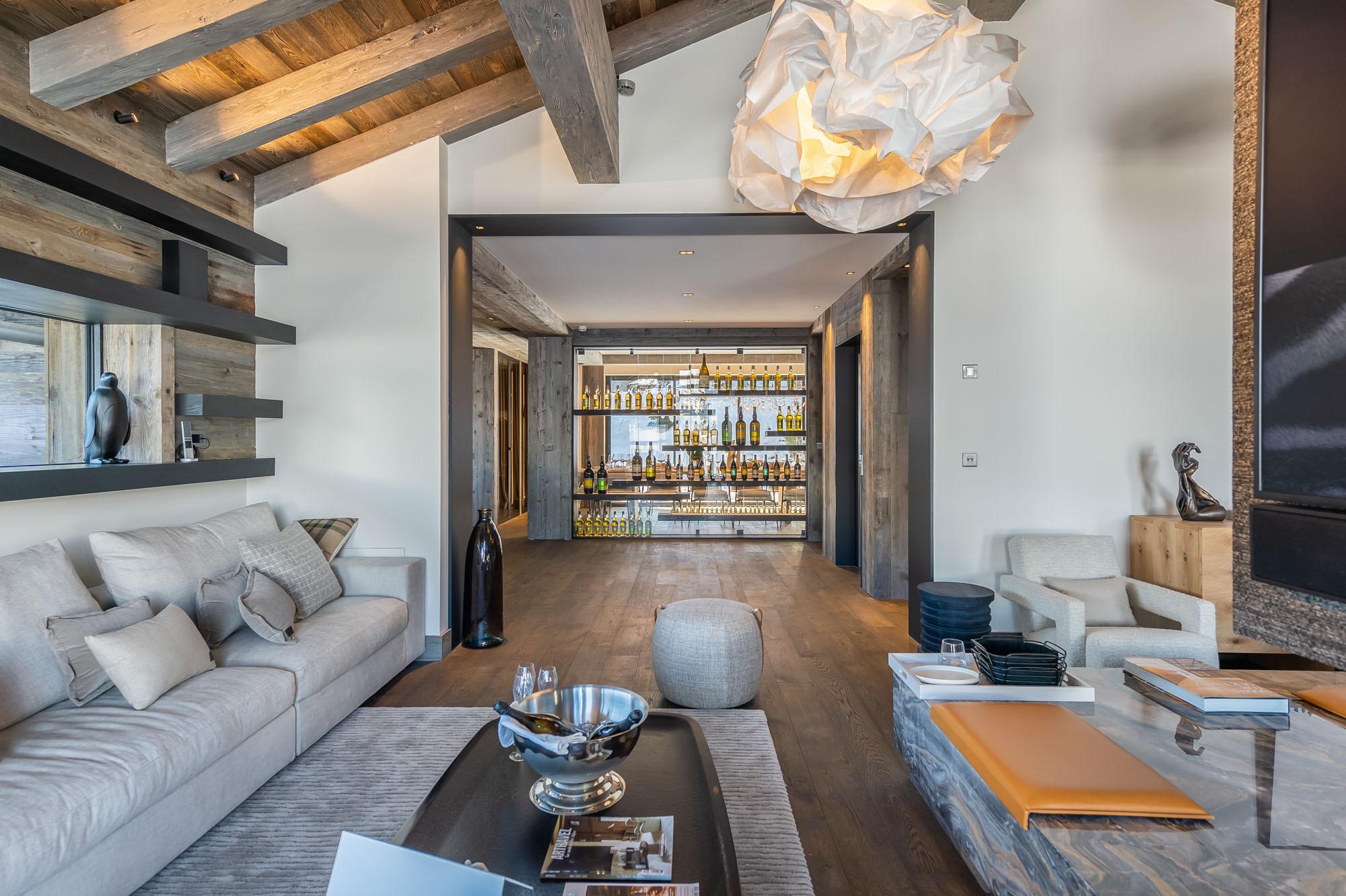 Chalet White Sand Gallery Image 2