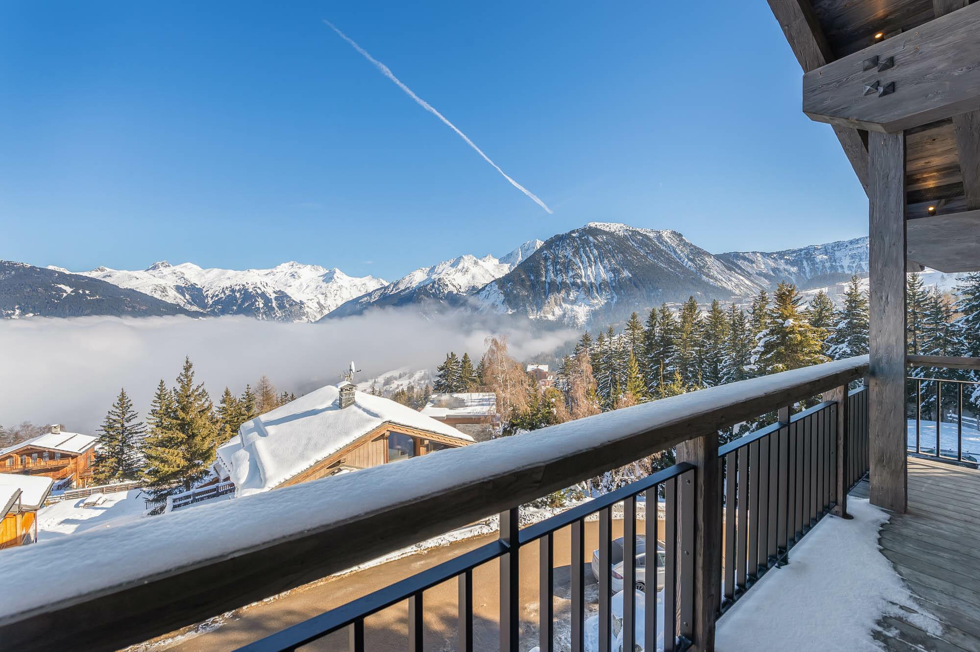 Chalet White Sand Gallery Image 6