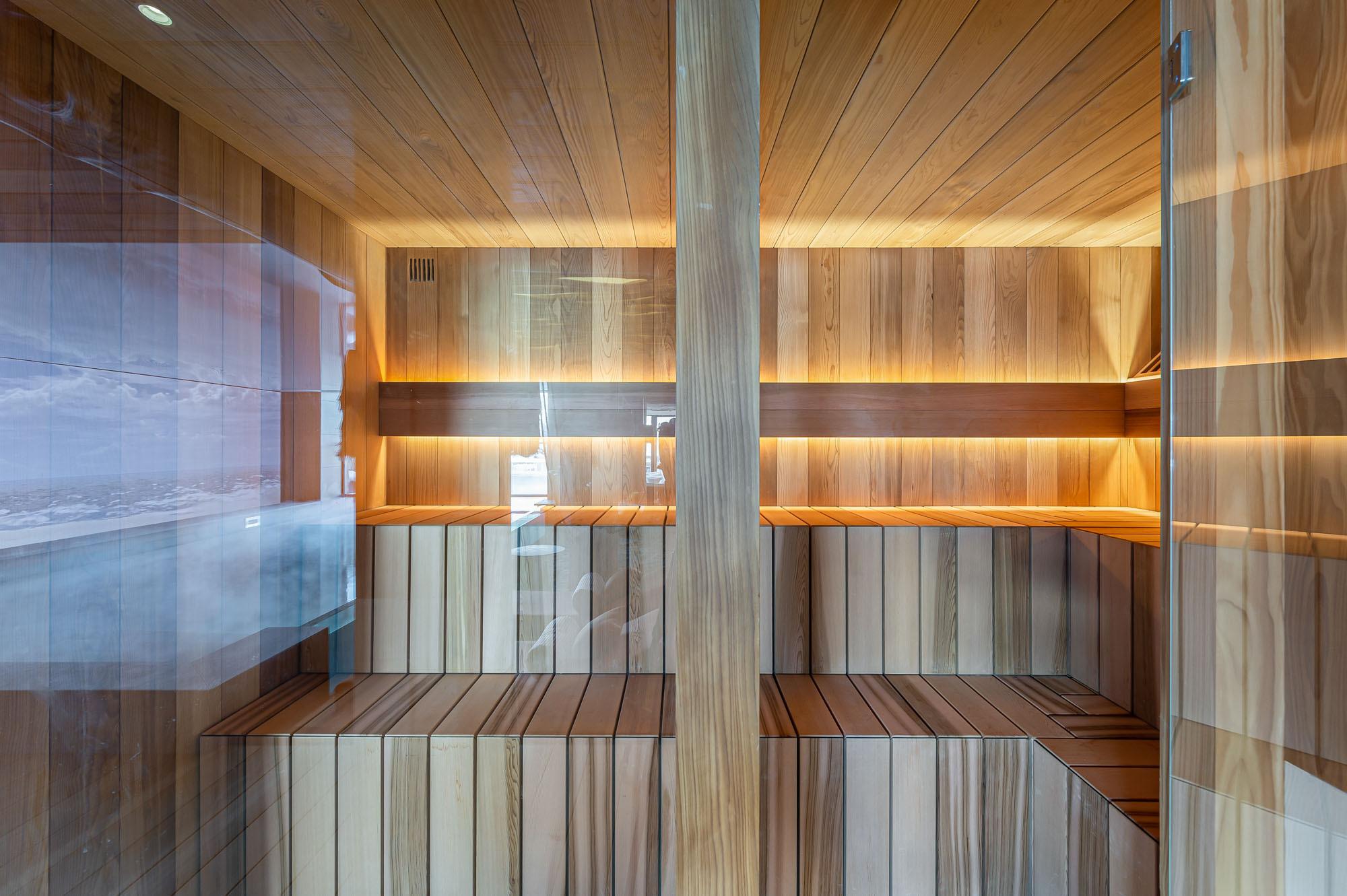 Chalet White Sand Gallery Image 3