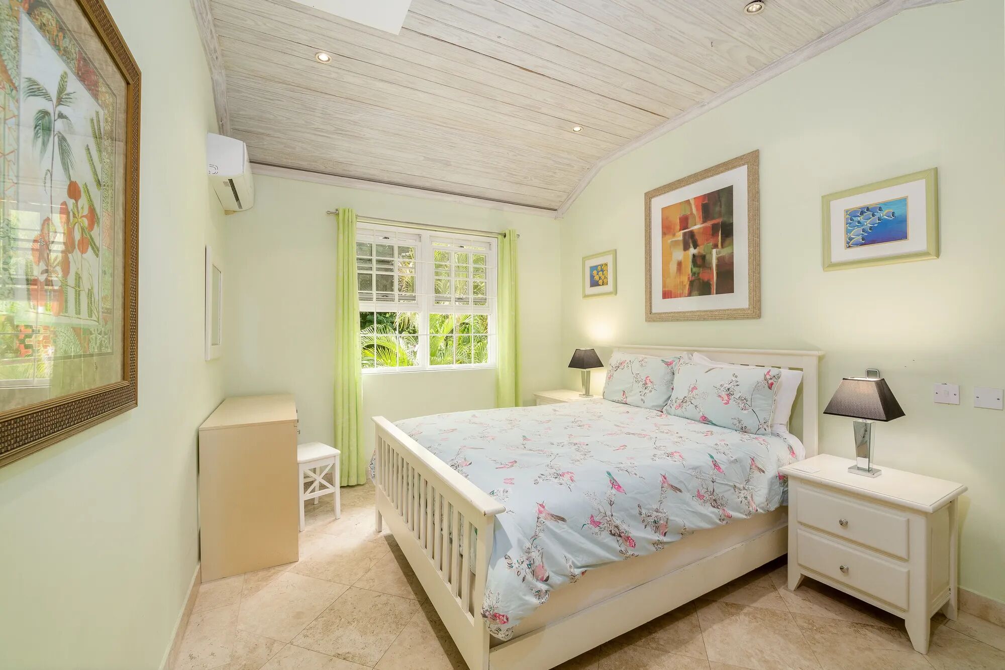 Amberley House Gallary Image 2