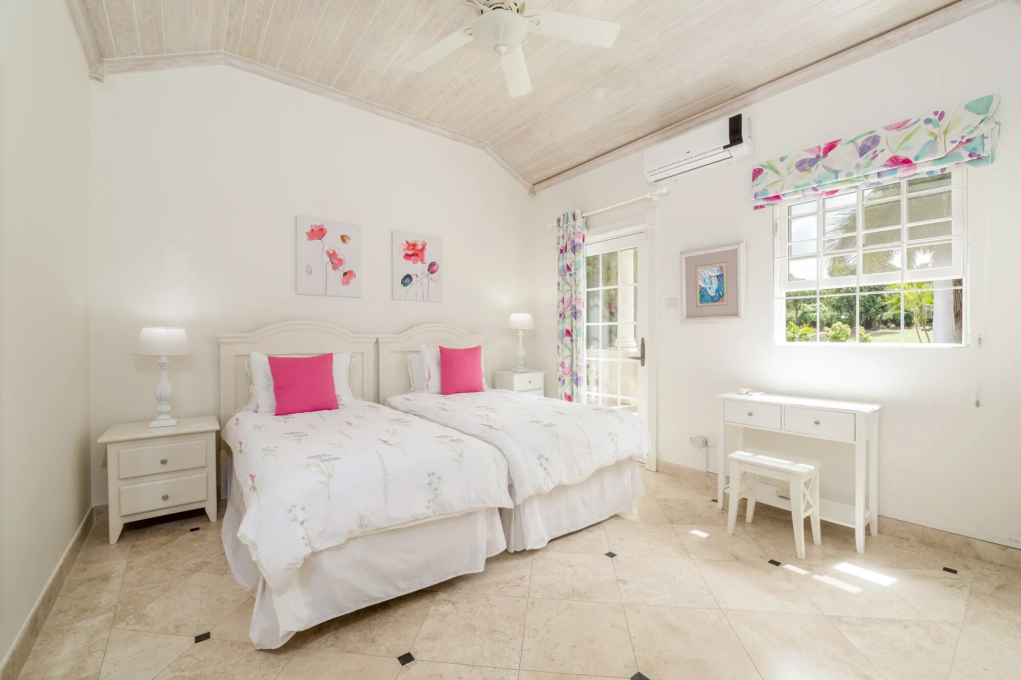 Amberley House Gallary Image 3