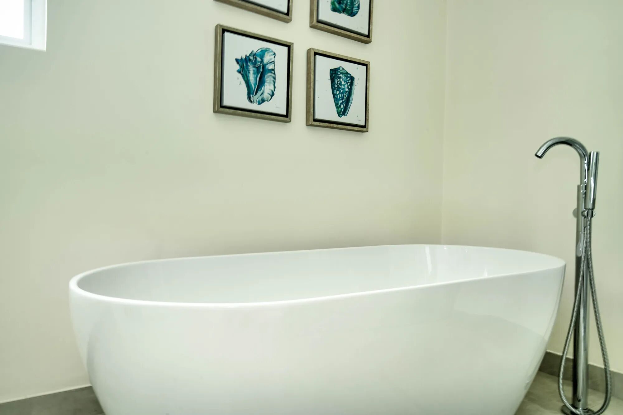 Capri Manor Gallary Image 3