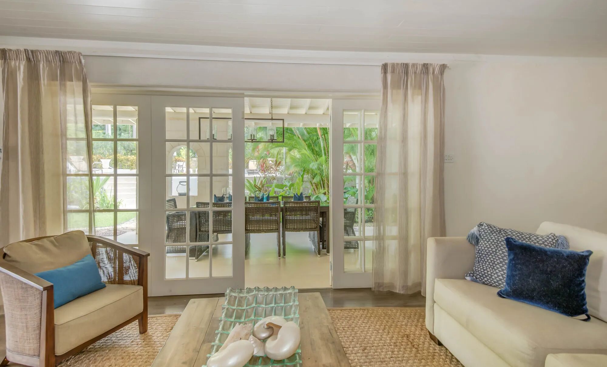 Capri Manor Gallary Image 3