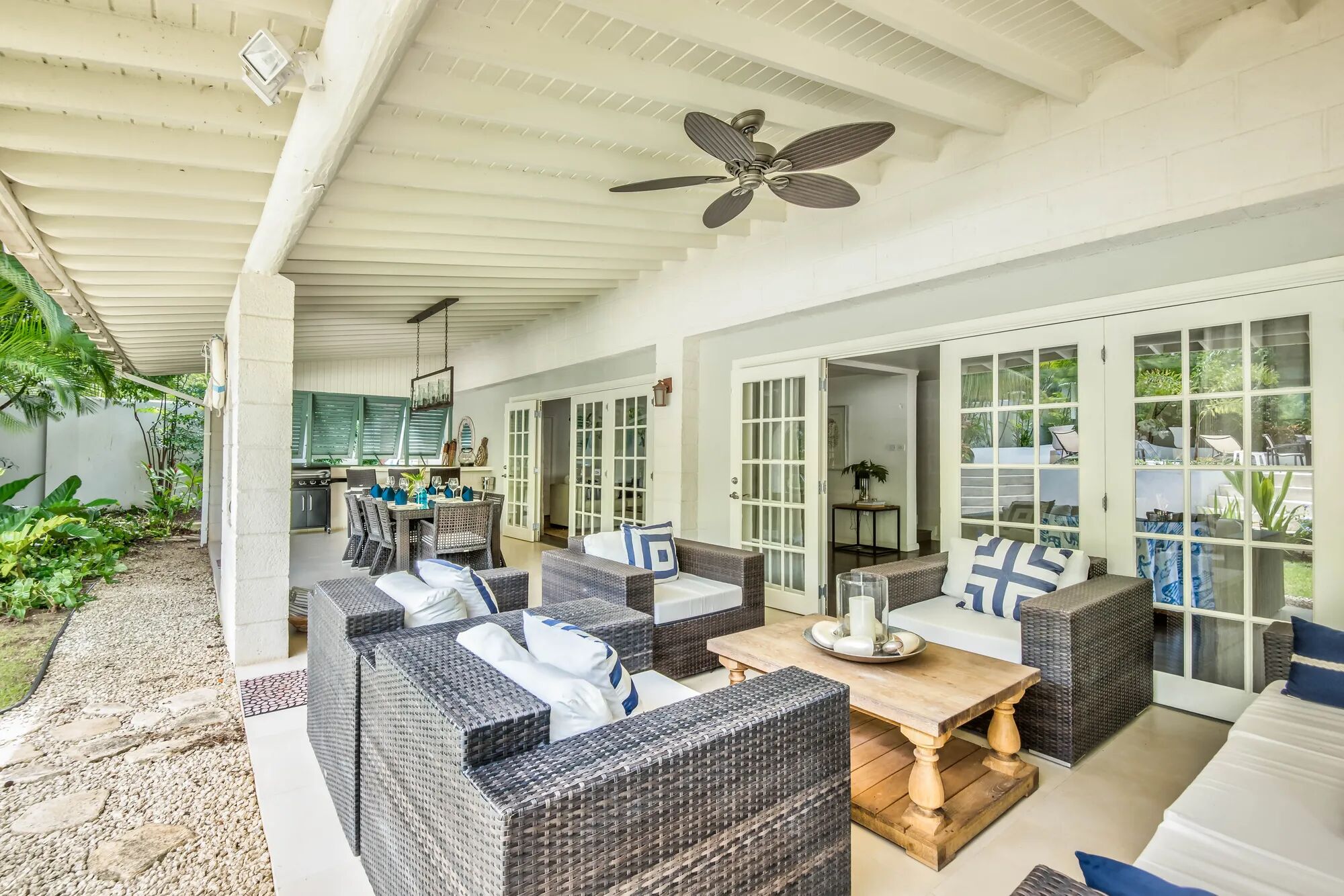 Capri Manor Gallary Image 6