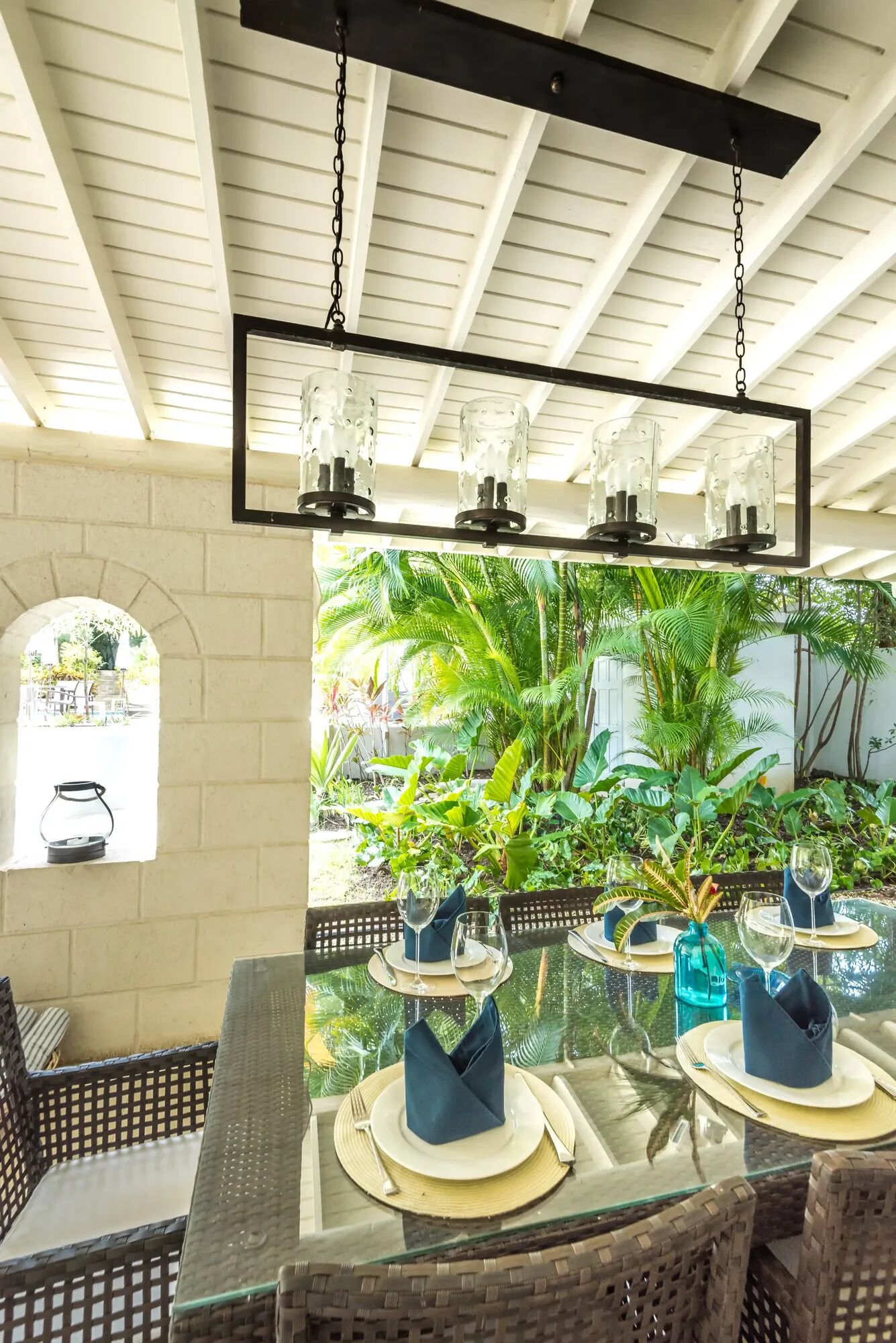 Capri Manor Gallary Image 3