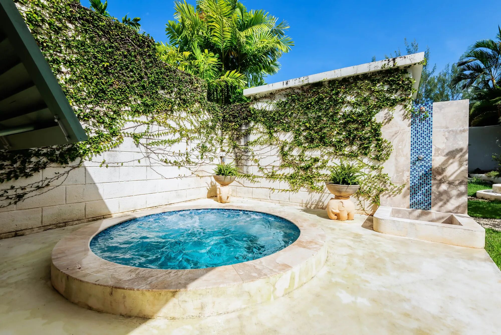 capri-manor-image-10