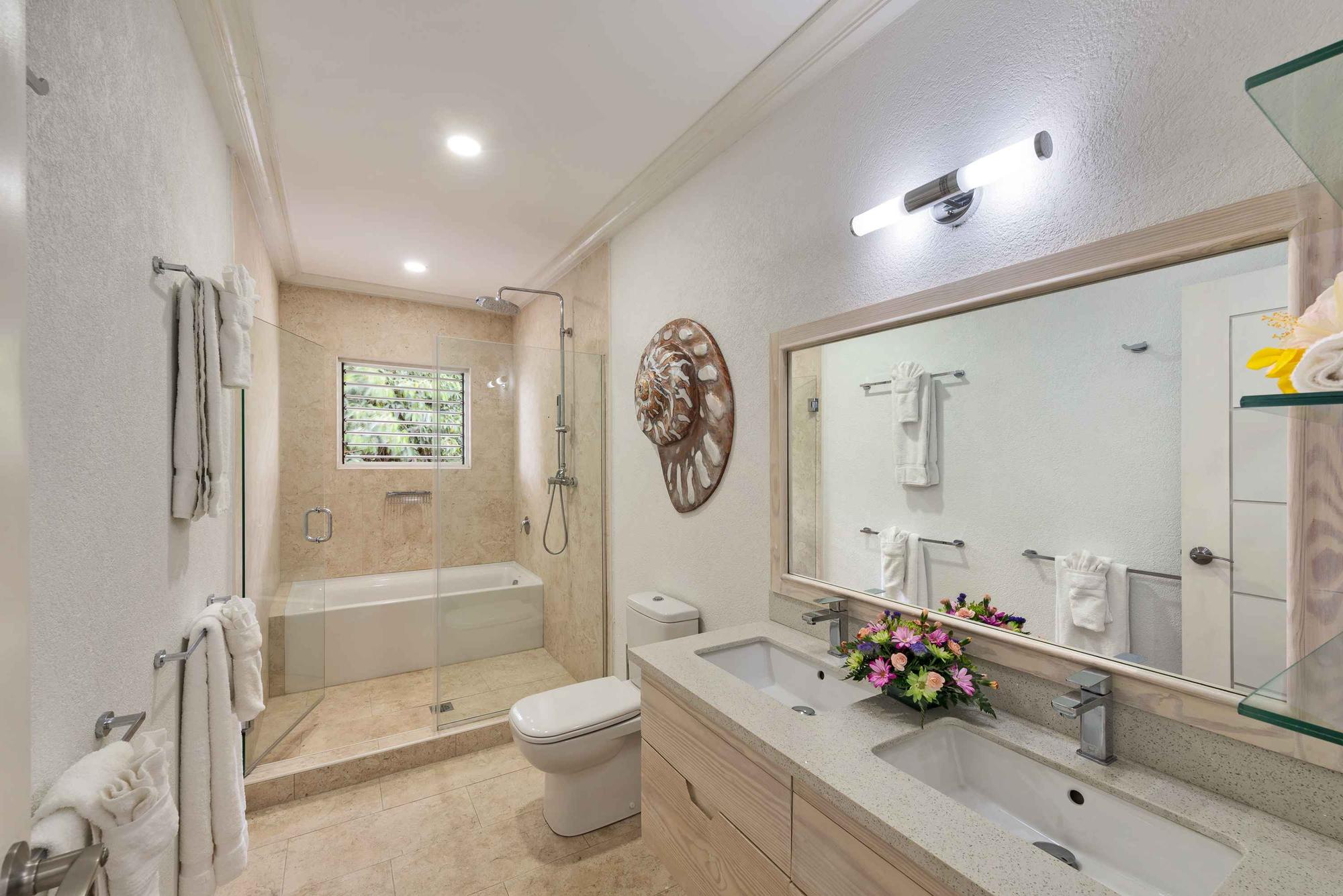 Casabella Gallary Image 1