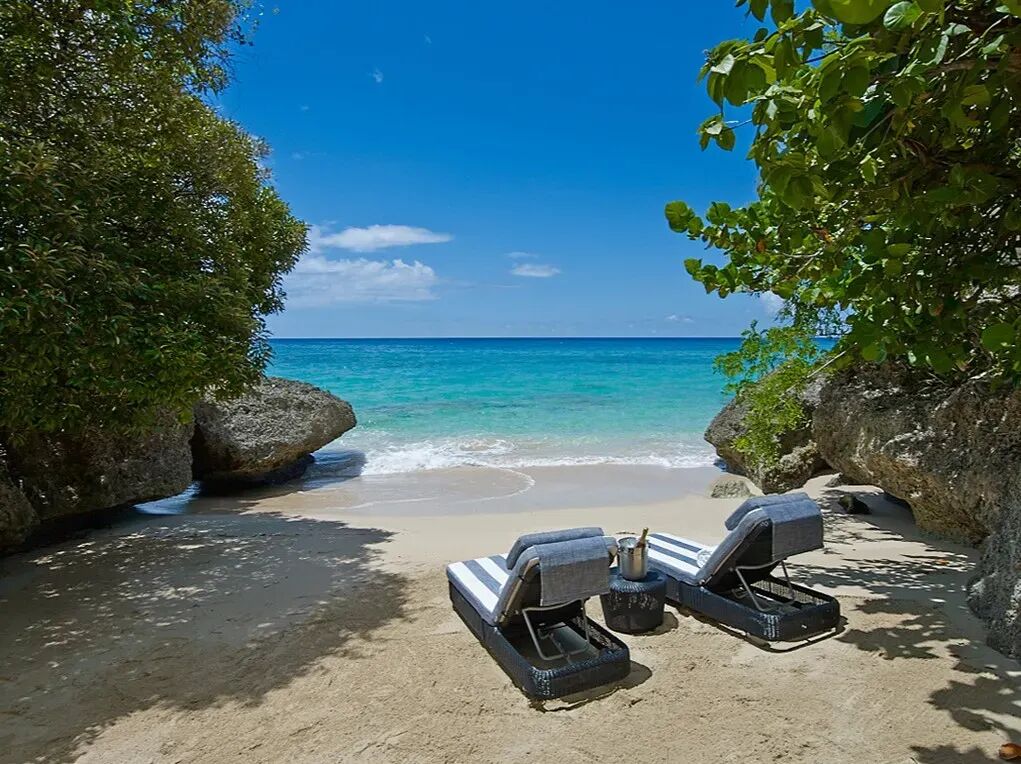 Cove Spring House Gallary Image 1