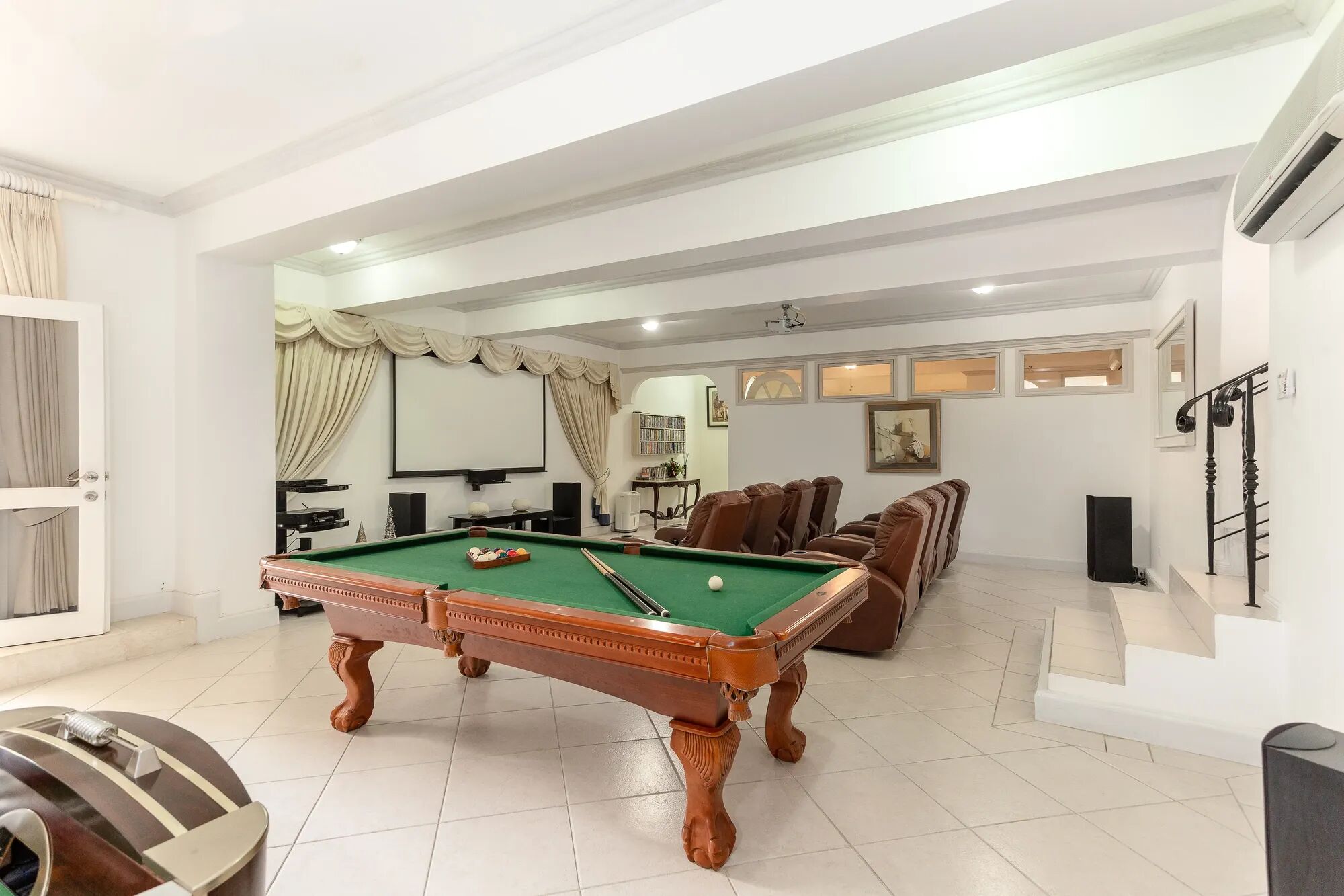 Serenity Cove Gallary Image 6