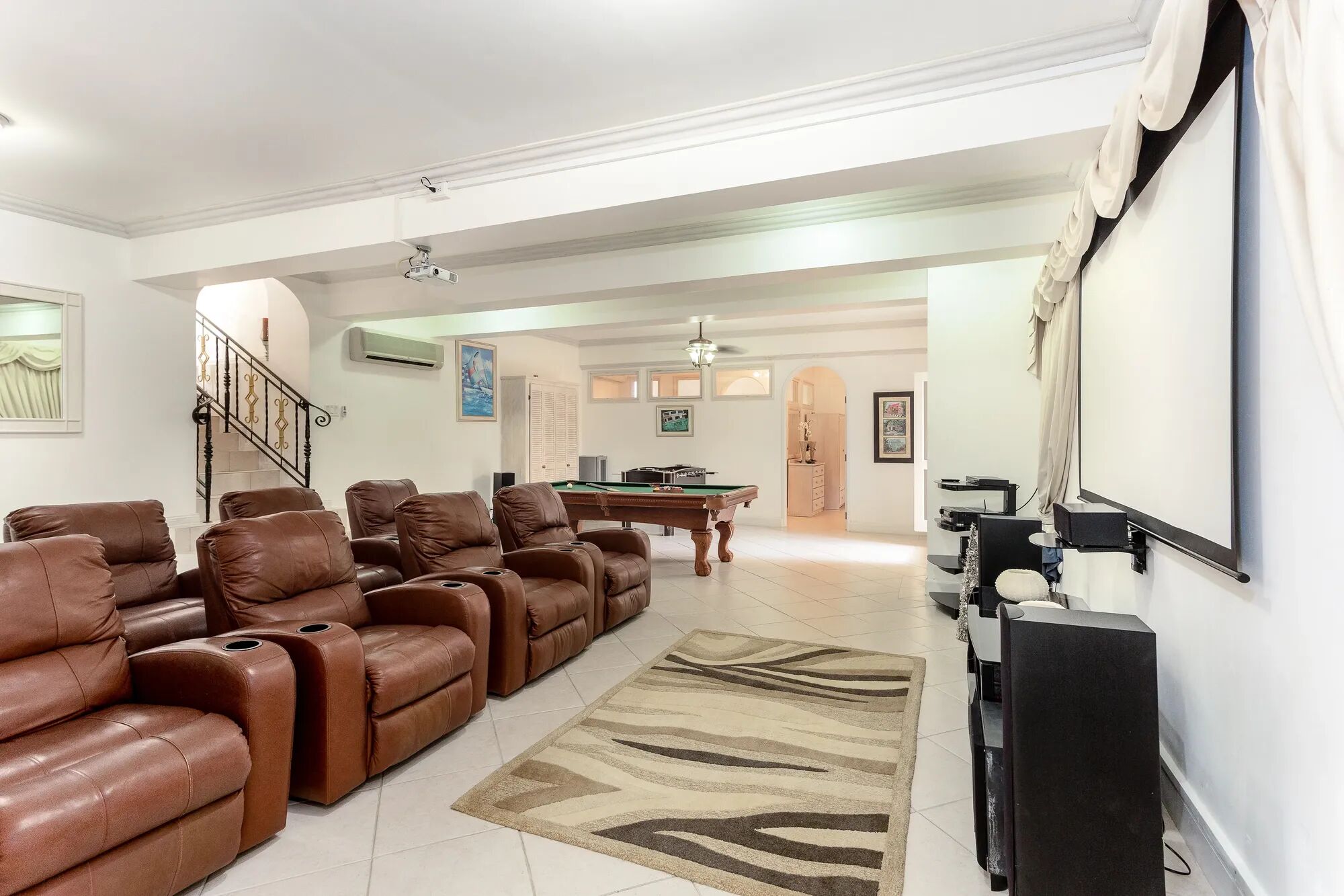 Serenity Cove Gallary Image 1
