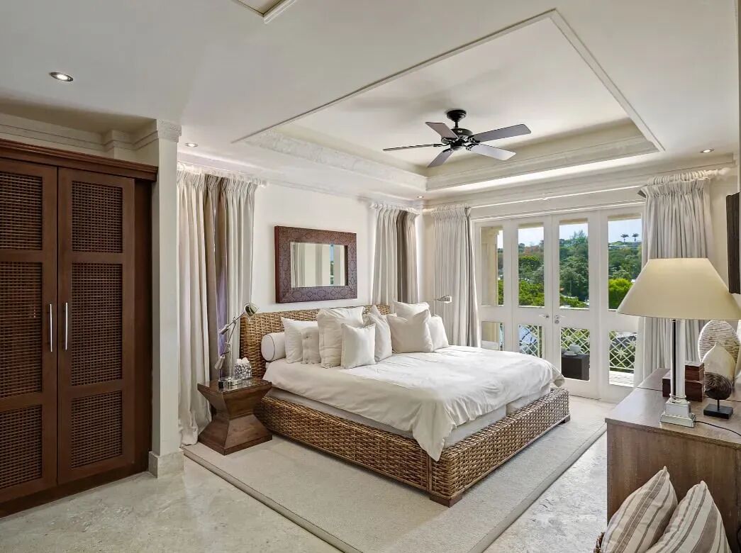 Smugglers Cove Penthouse Gallary Image 2