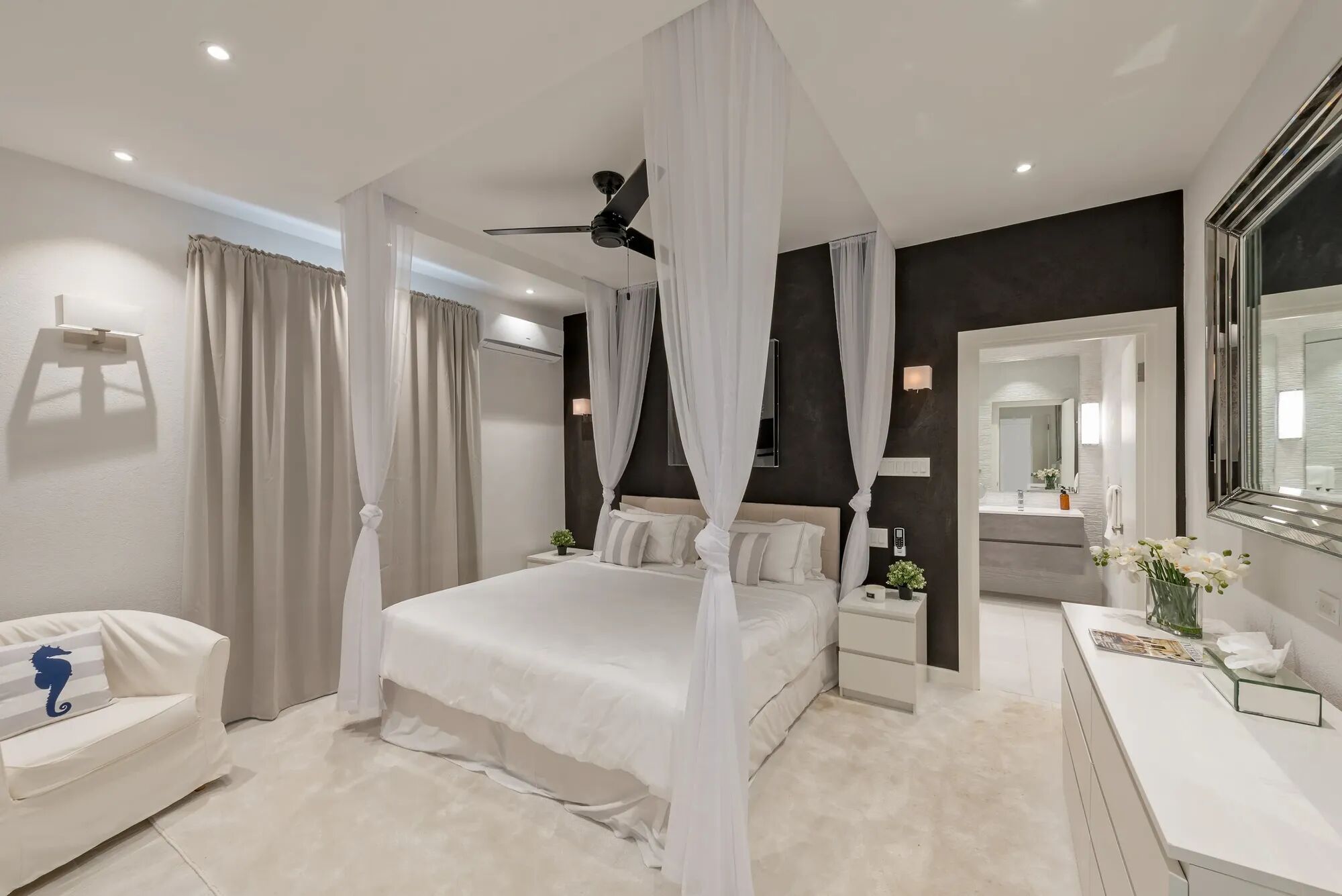 Solaris Beach House Gallary Image 6