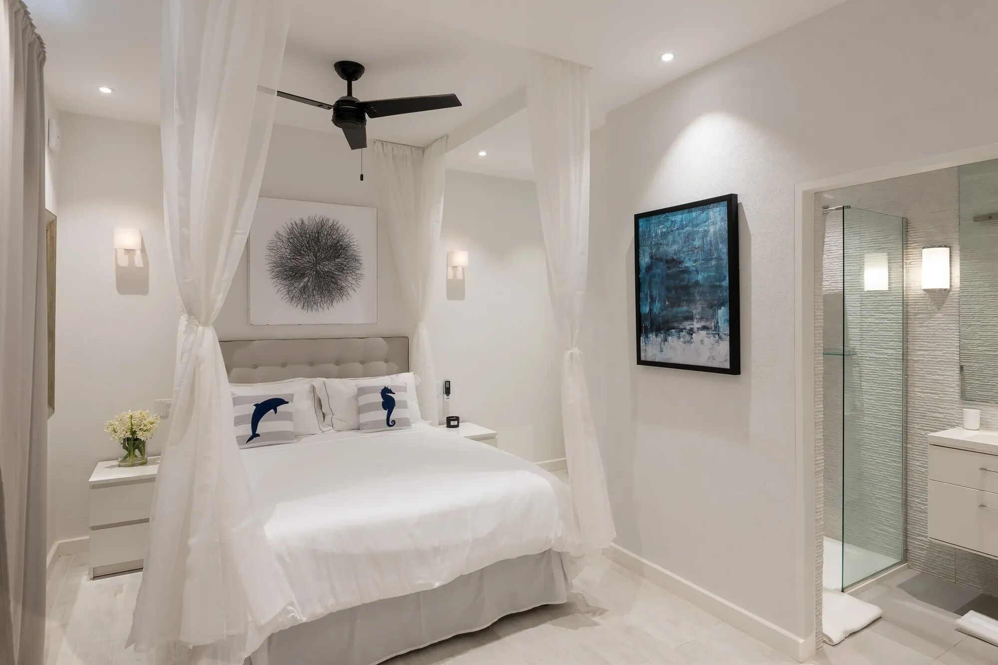 Solaris Beach House Gallary Image 1