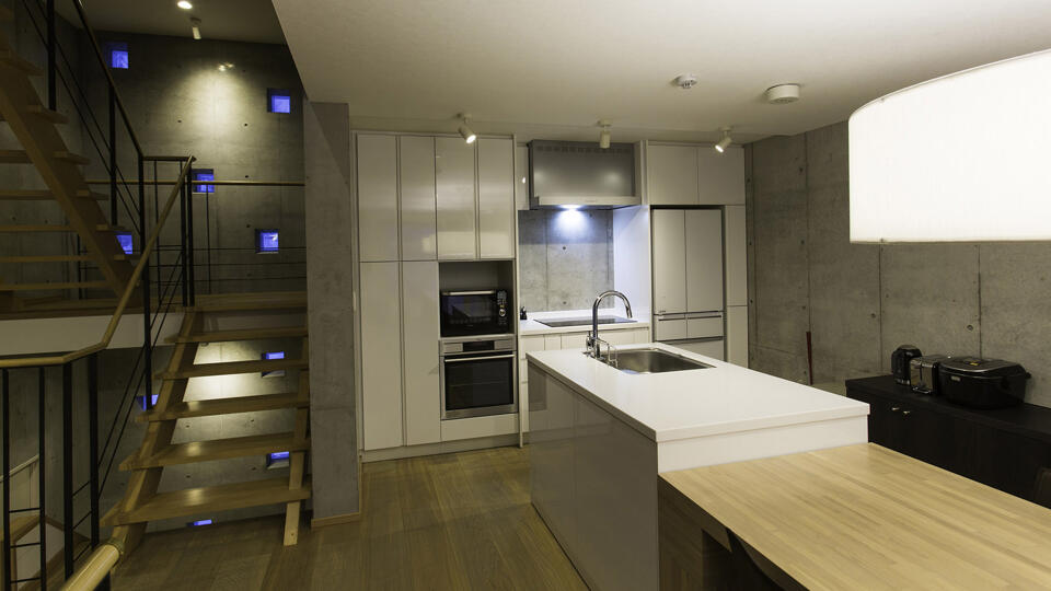 Mizunara Gallery Image 1