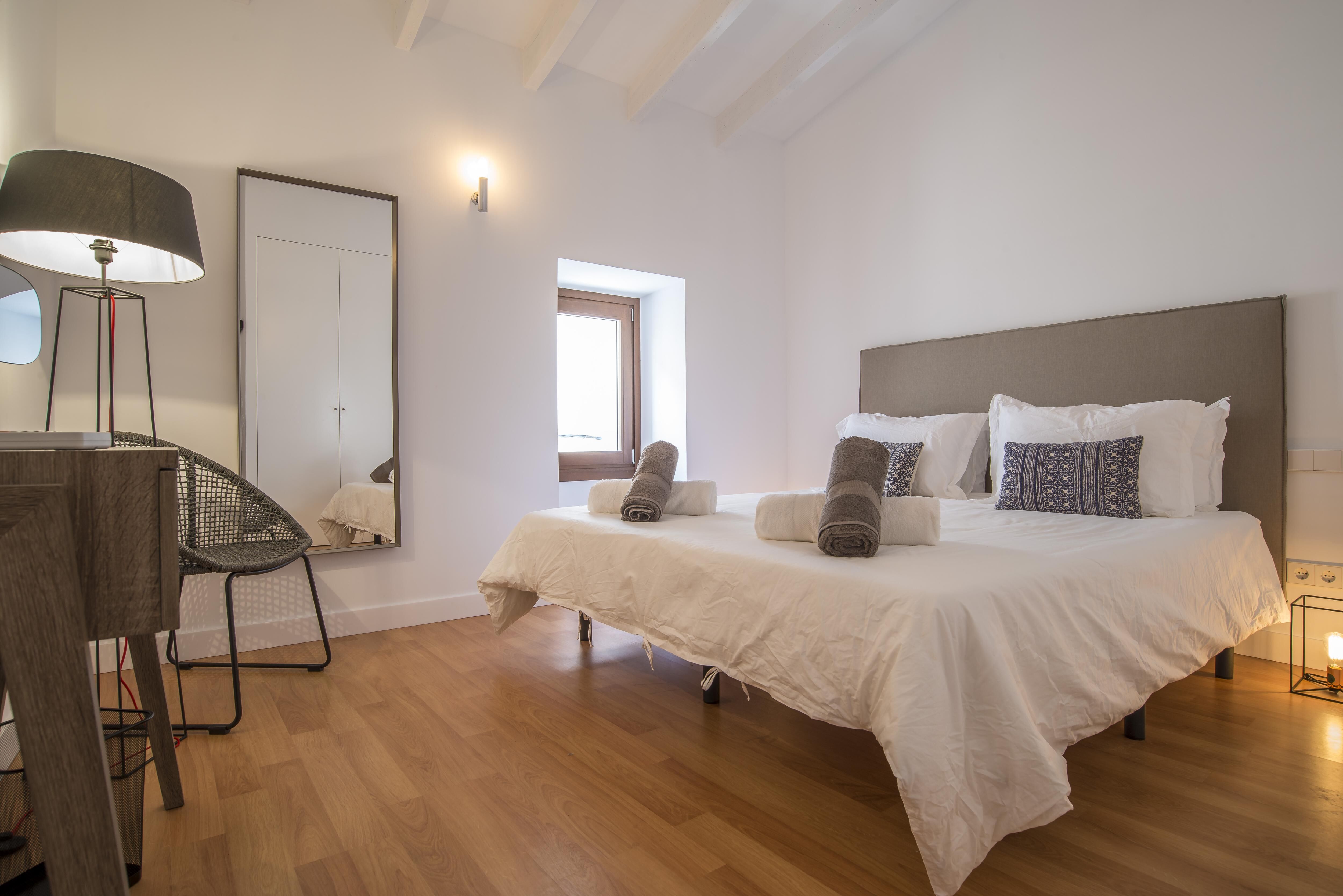 Alicanti Townhouse Gallary Image 1
