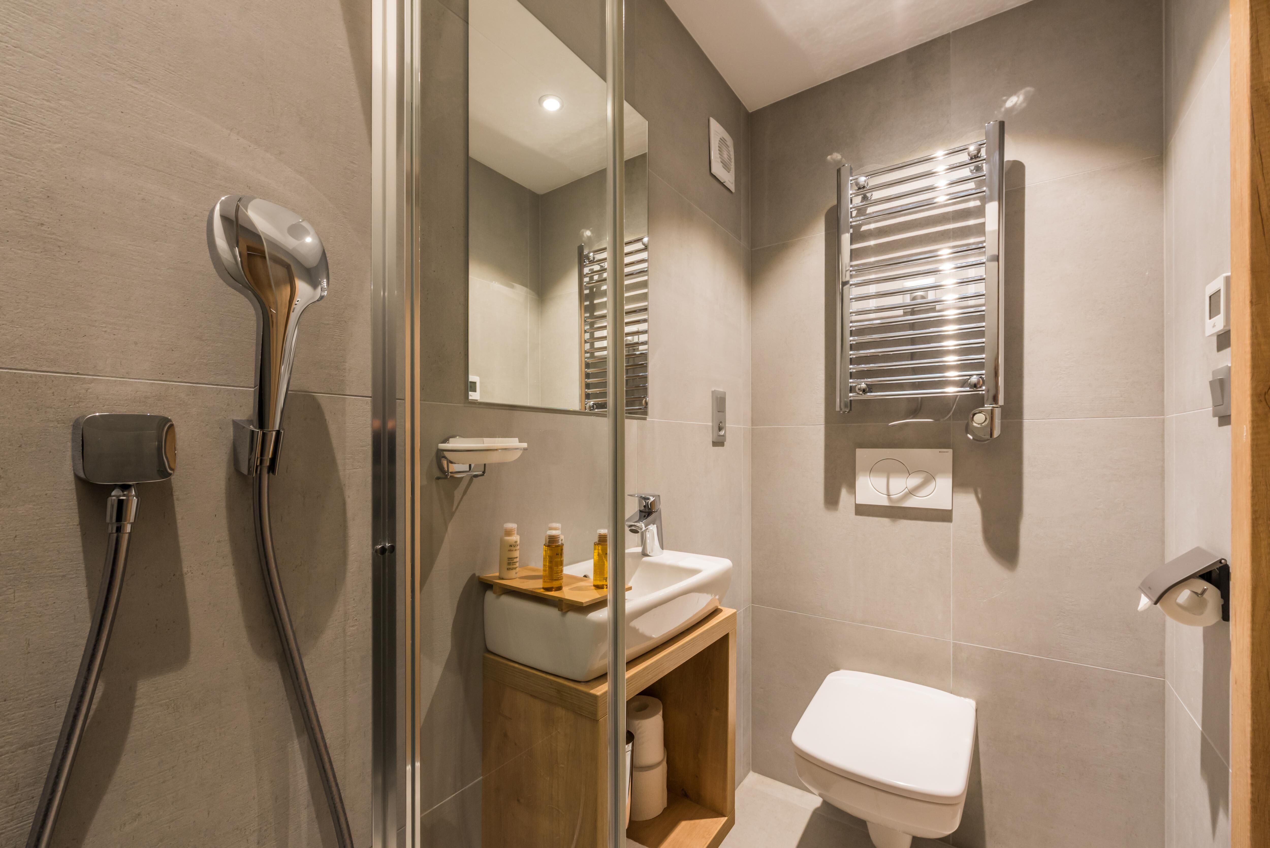 Apartment Agba Gallary Image 5