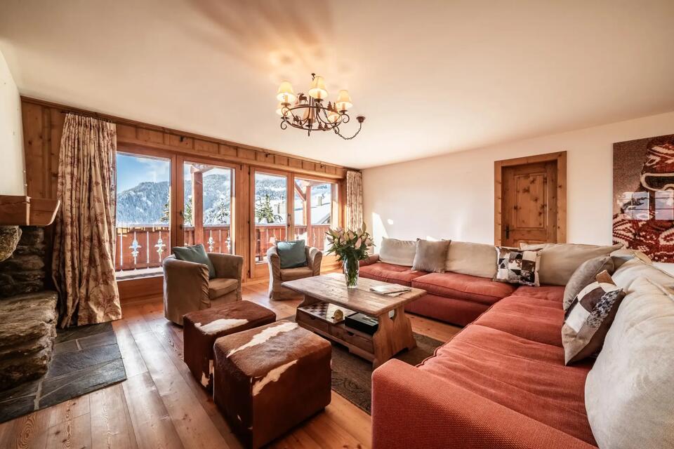 Apartment Ayous Gallery Image 1