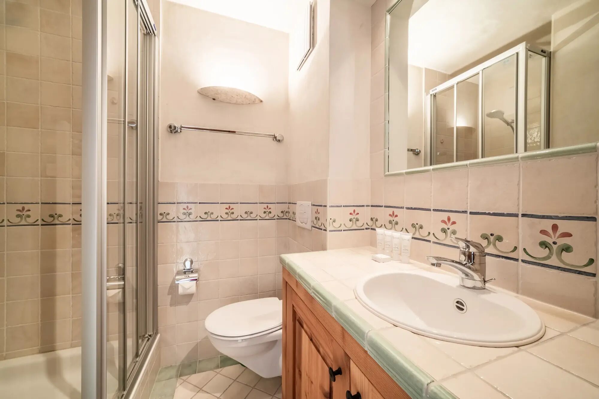 Apartment Capel Gallary Image 3