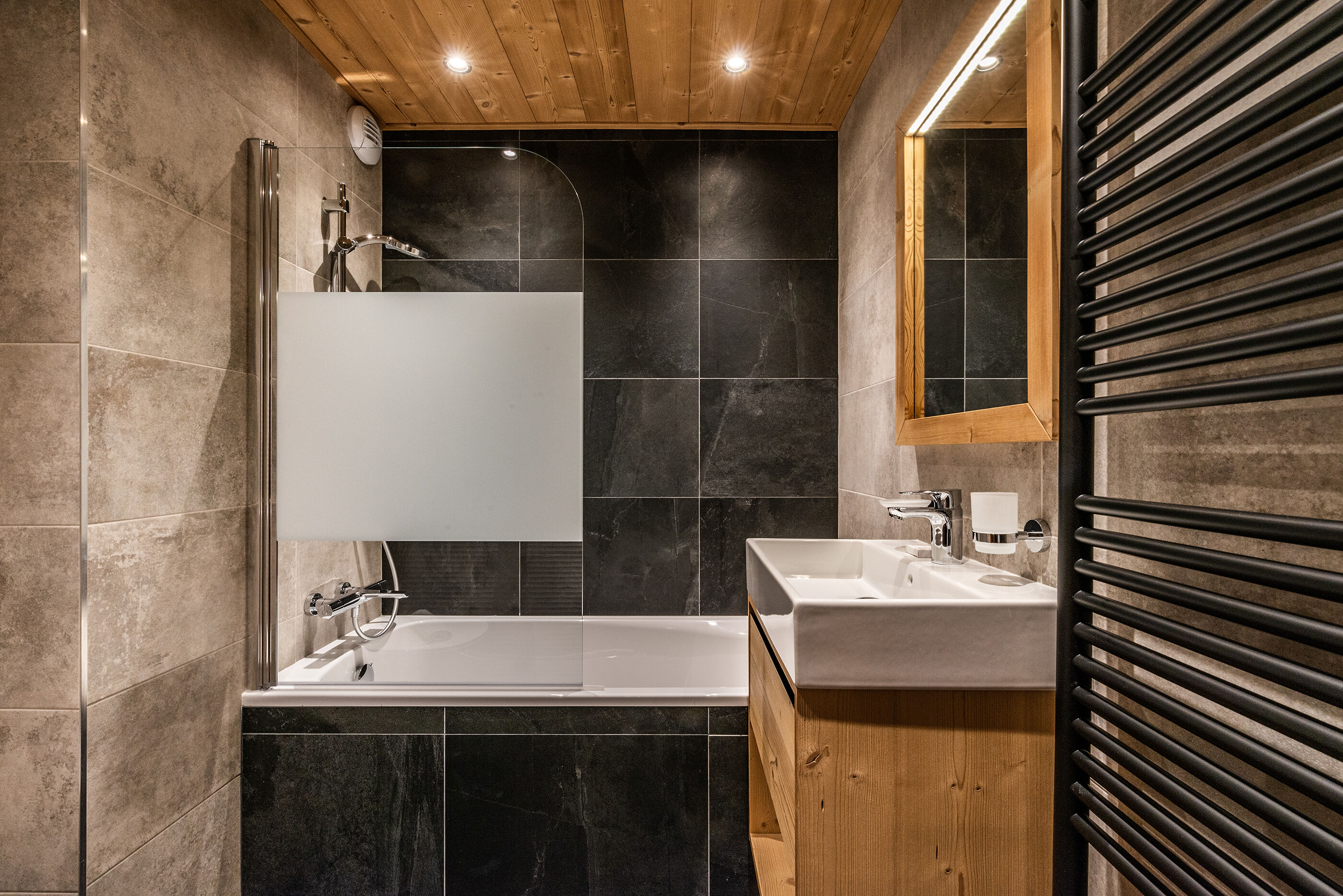 Apartment Juglans Gallary Image 2