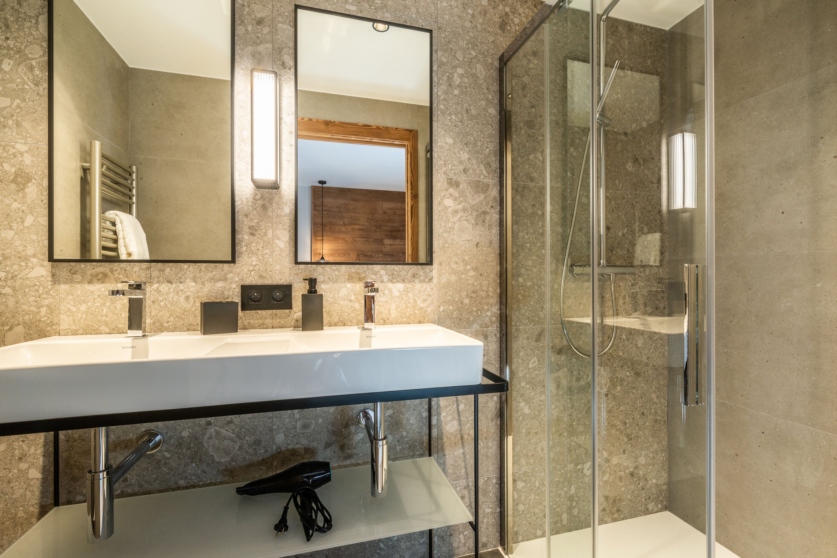 Apartment Ophite Gallary Image 3