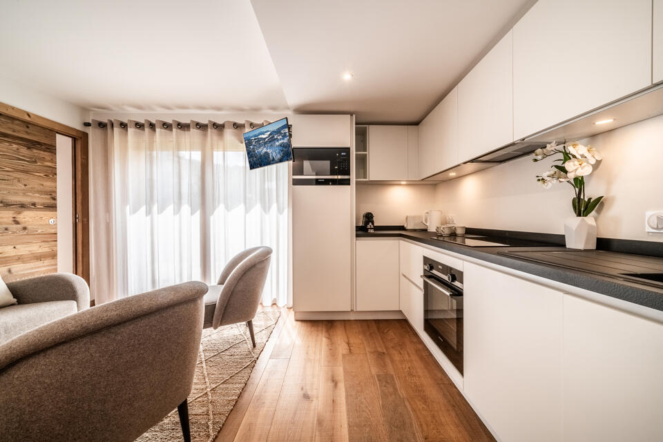 Apartment Poppy Gallery Image 3