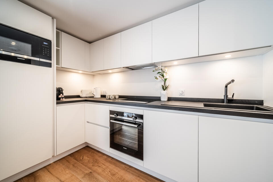 Apartment Poppy Gallery Image 4