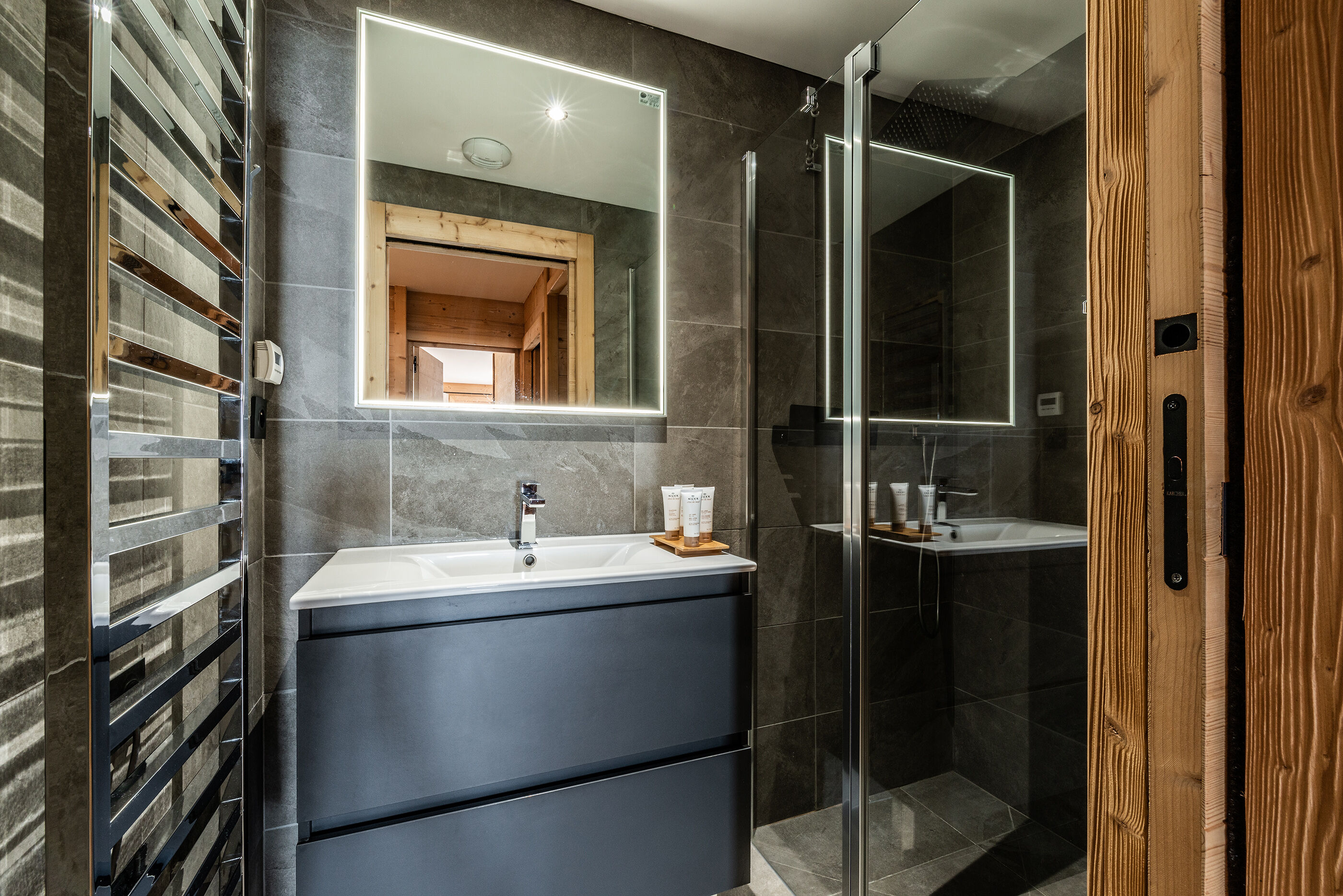 Apartment Wapa Gallary Image 4