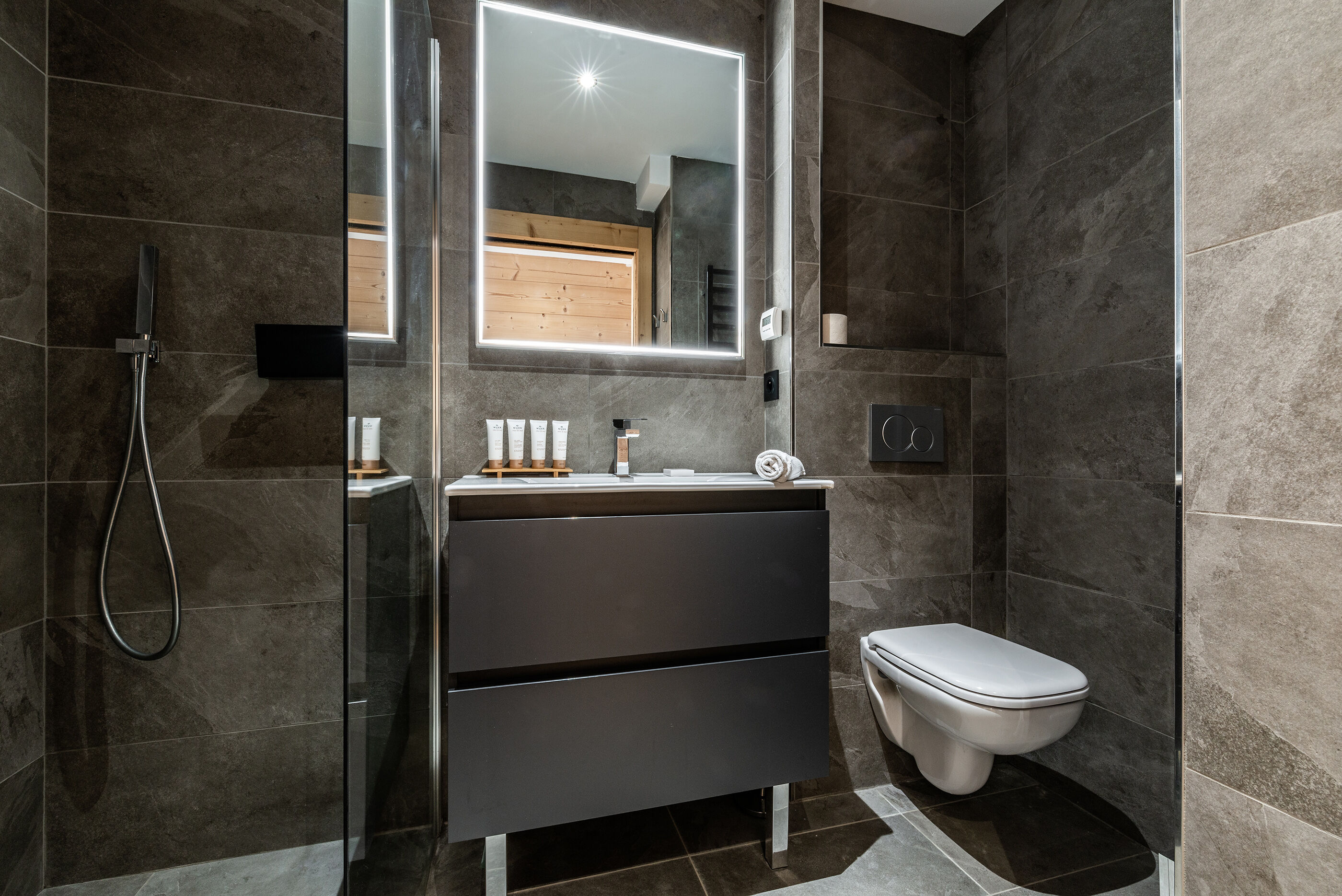 Apartment Wapa Gallary Image 5