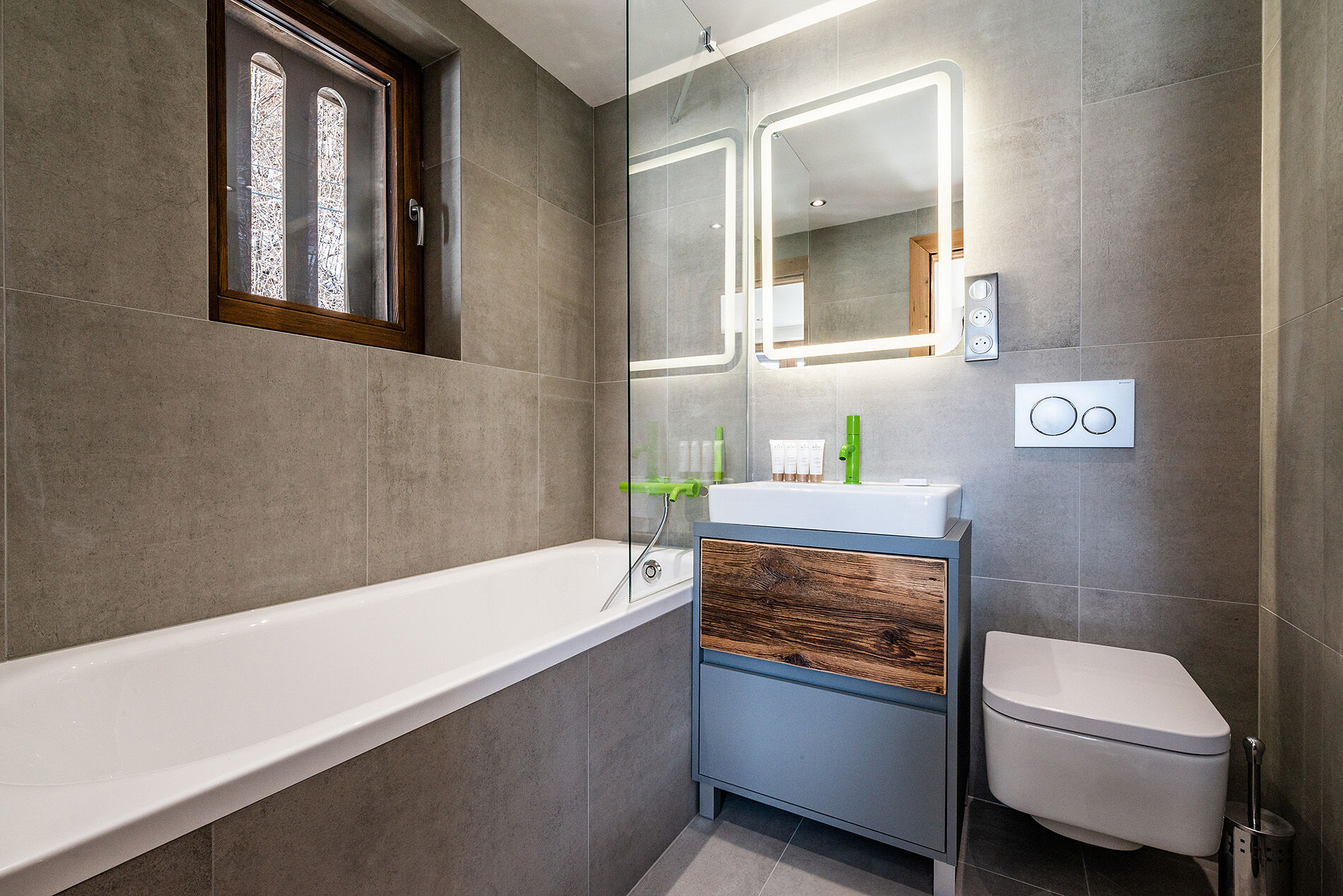 Chalet Badi Gallary Image 5