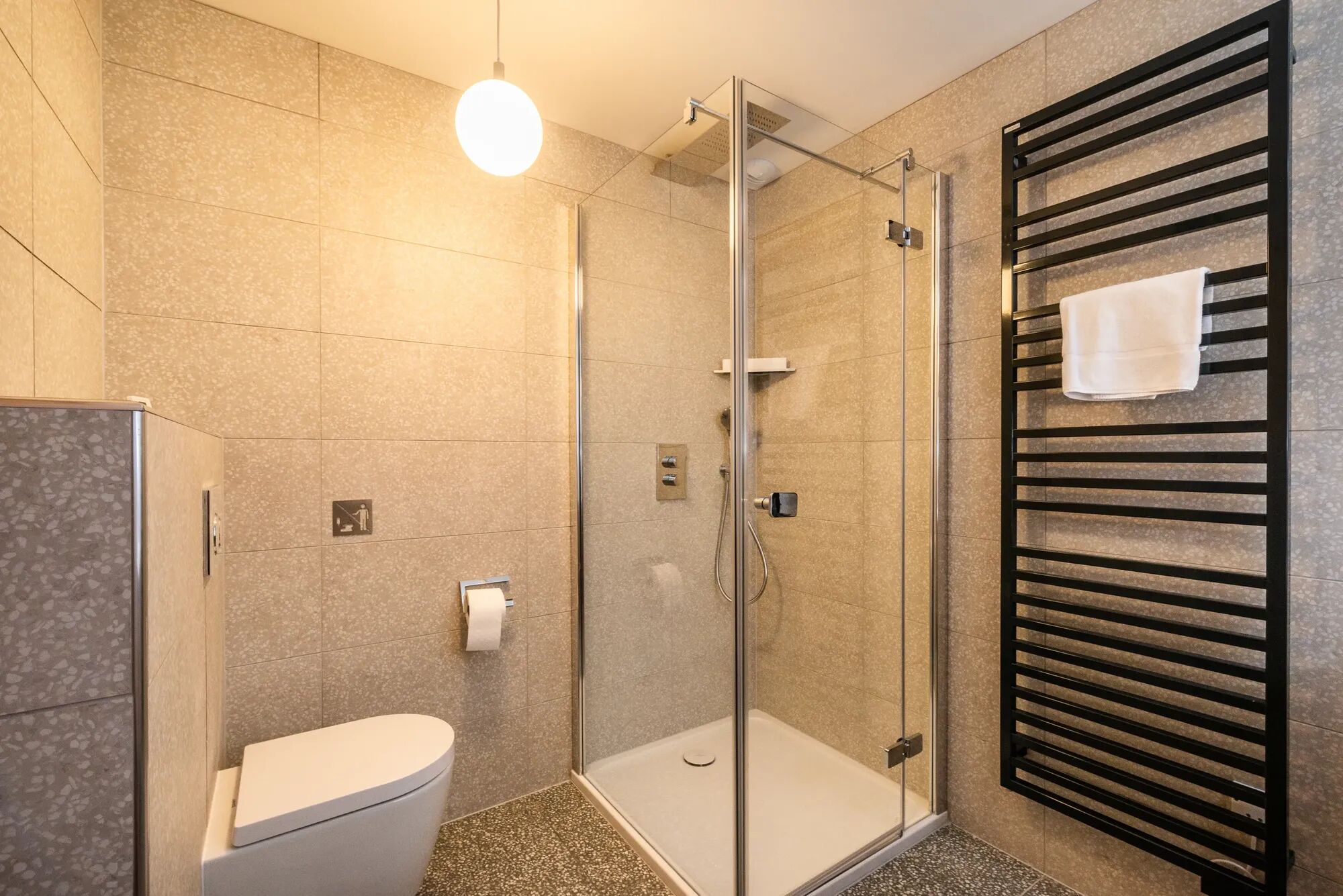 Chalet Cipolin Gallary Image 3