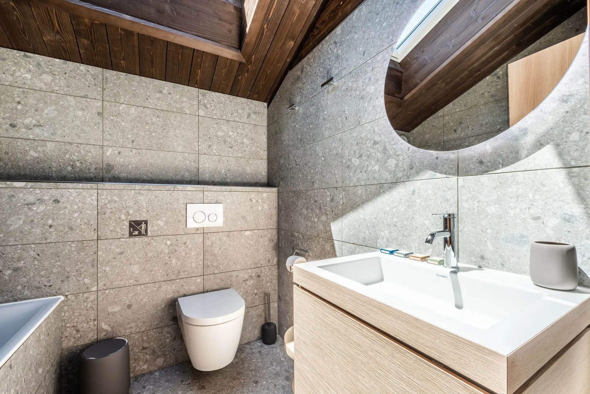 Chalet Cipolin Gallary Image 2
