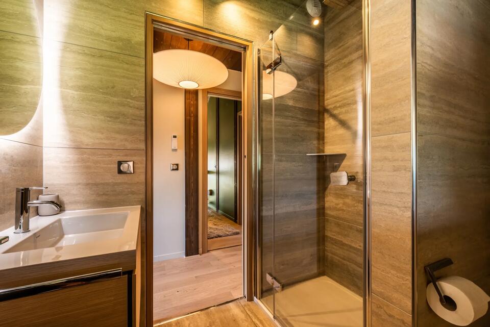 Chalet Cipolin Gallery Image 1