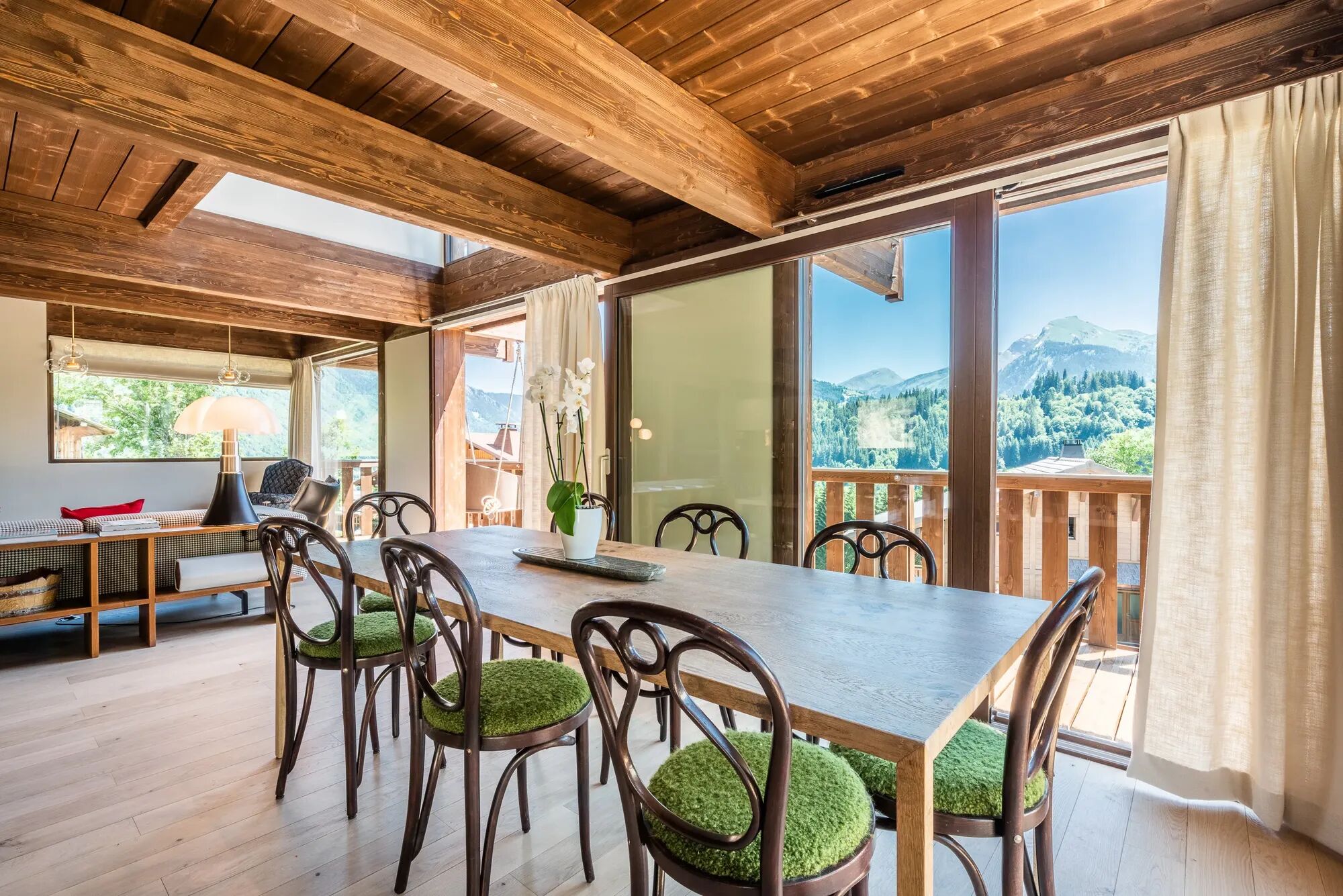 Chalet Cipolin Gallary Image 1