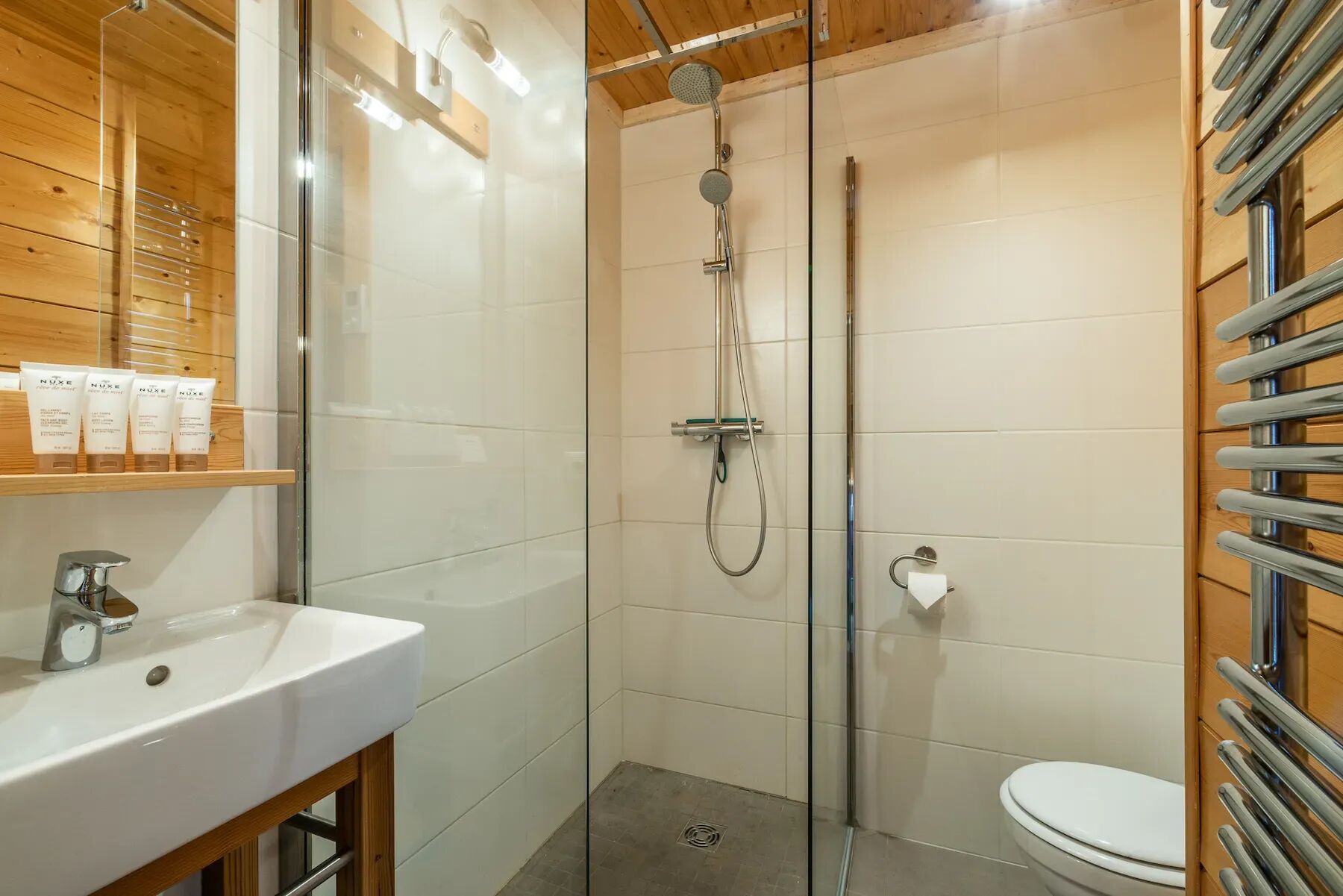 Chalet Doux Abri Gallary Image 4
