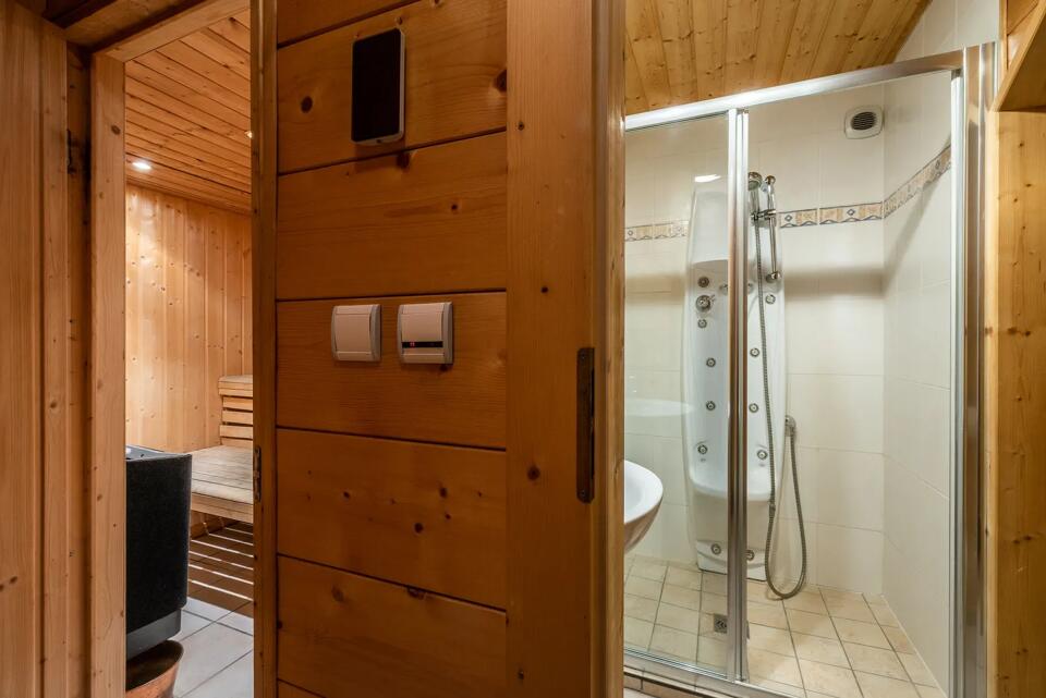 Chalet Doux Abri Gallery Image 1