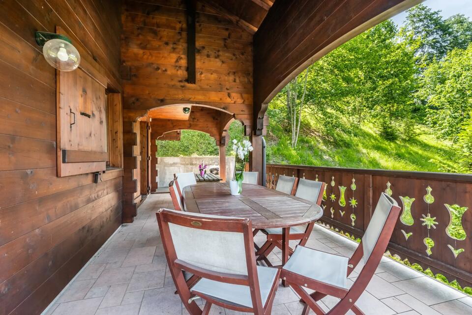 Chalet Doux Abri Gallery Image 1