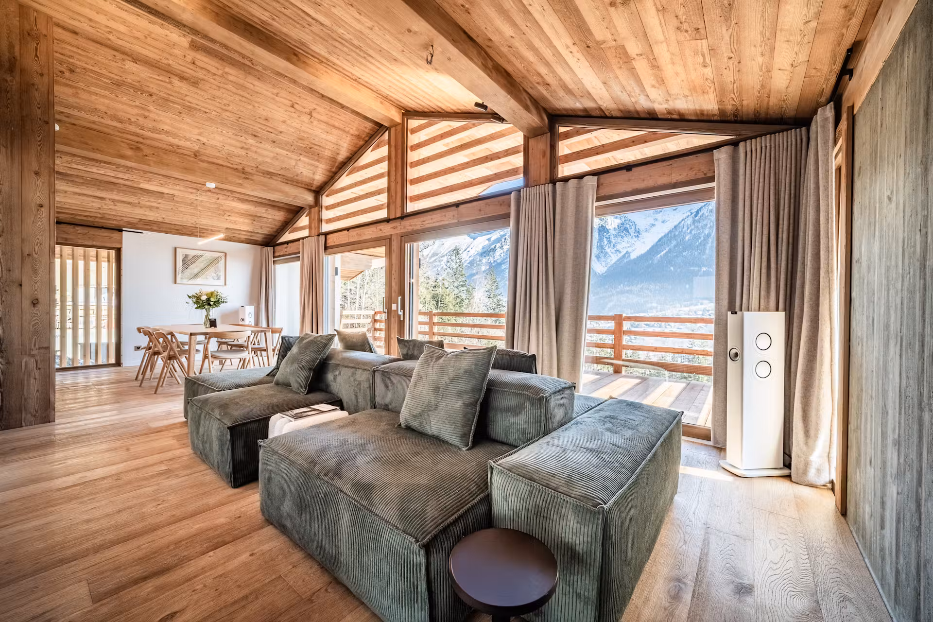 chalet-foxden-image-1