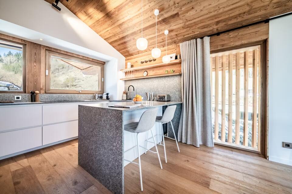 Chalet Foxden Gallery Image 1