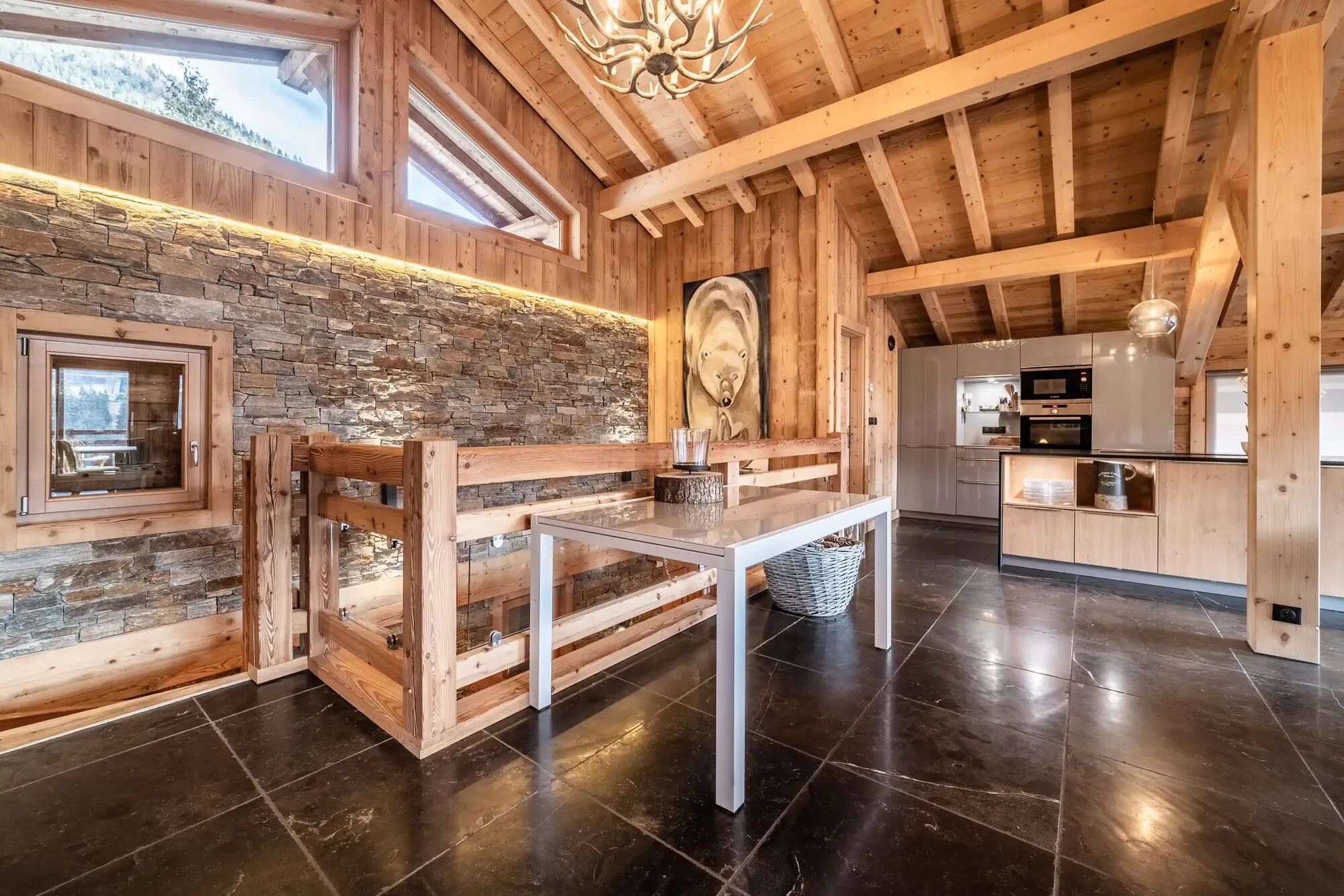 Chalet Heavenly Gallary Image 4