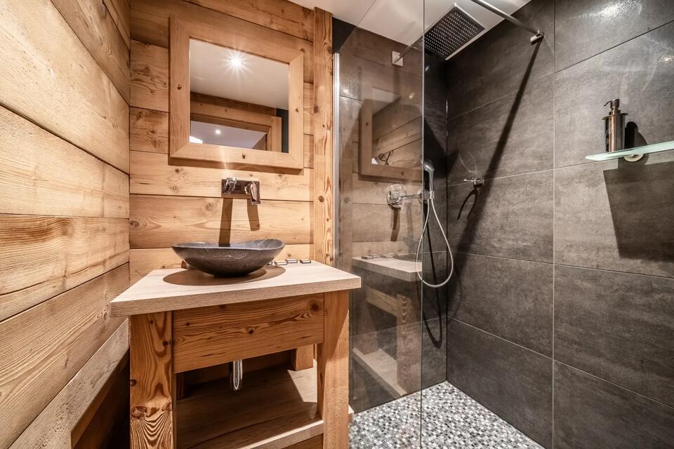 Chalet Heavenly Gallery Image 2