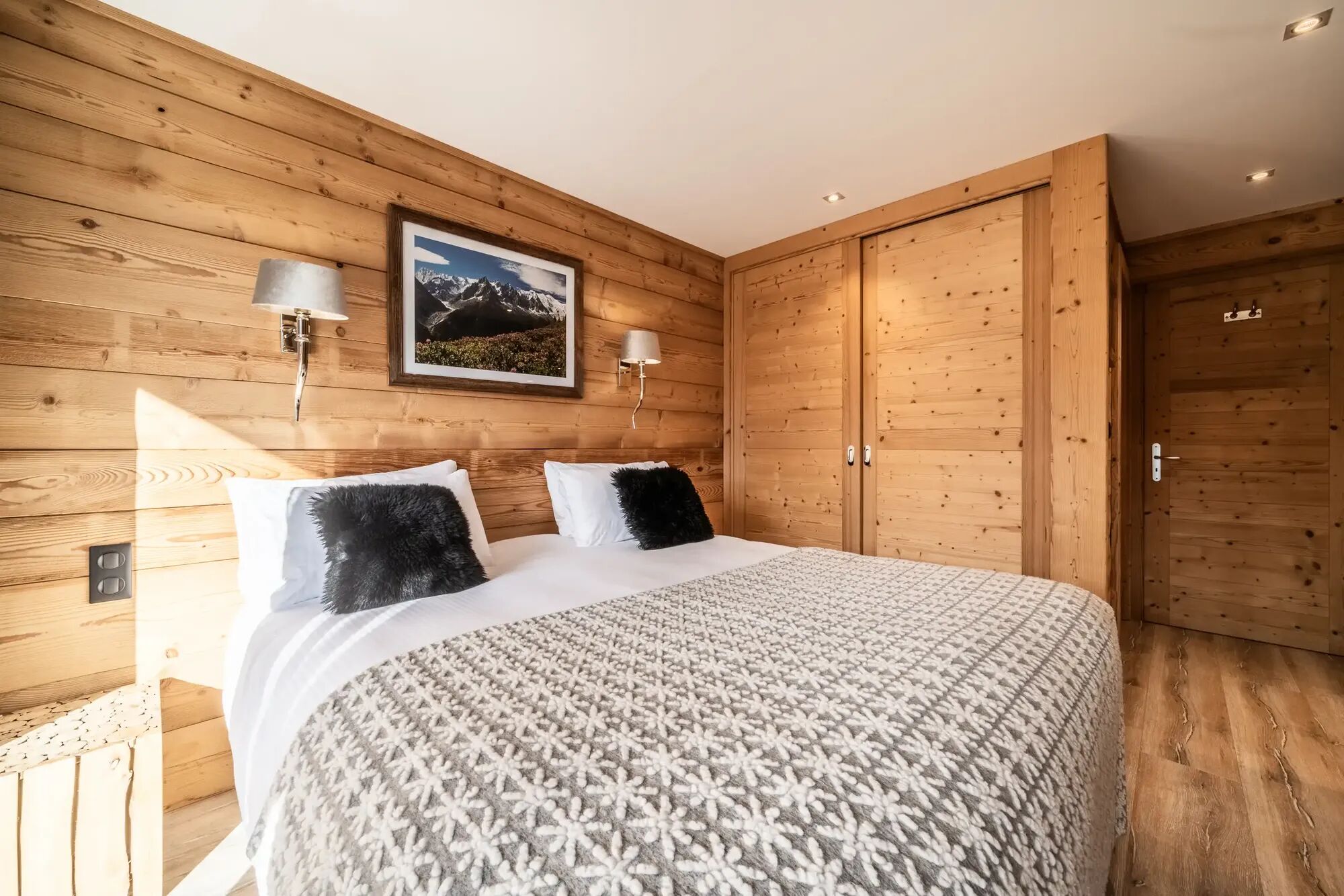 Chalet Heavenly Gallary Image 2