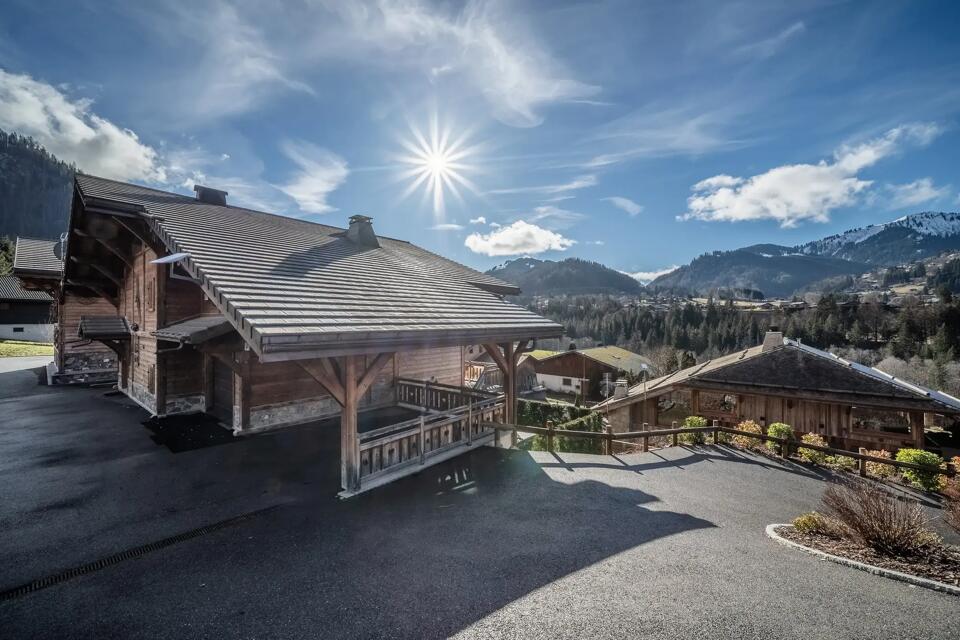 Chalet Heavenly Gallery Image 2
