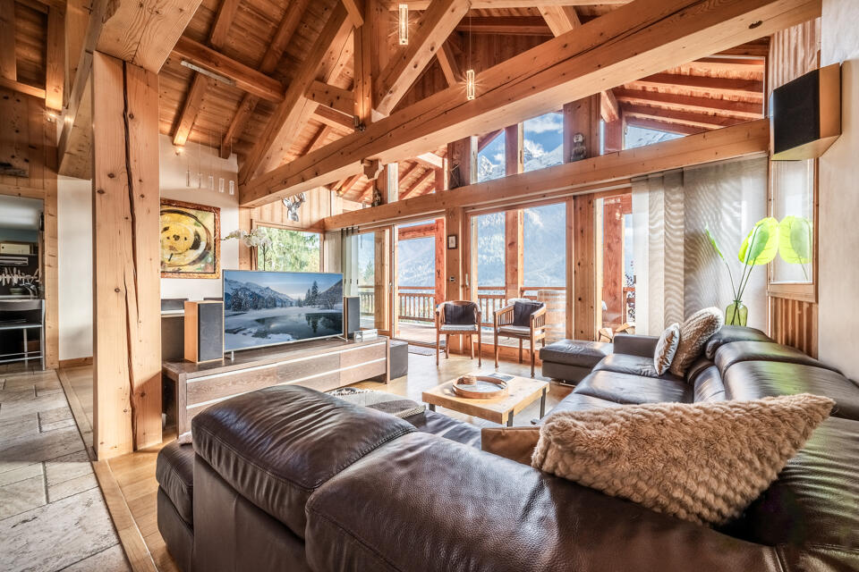 Chalet Ibex Gallery Image 1