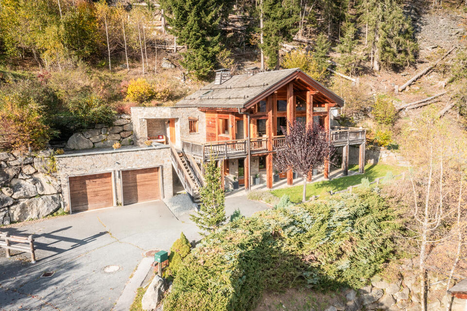 Chalet Ibex Gallery Image 1