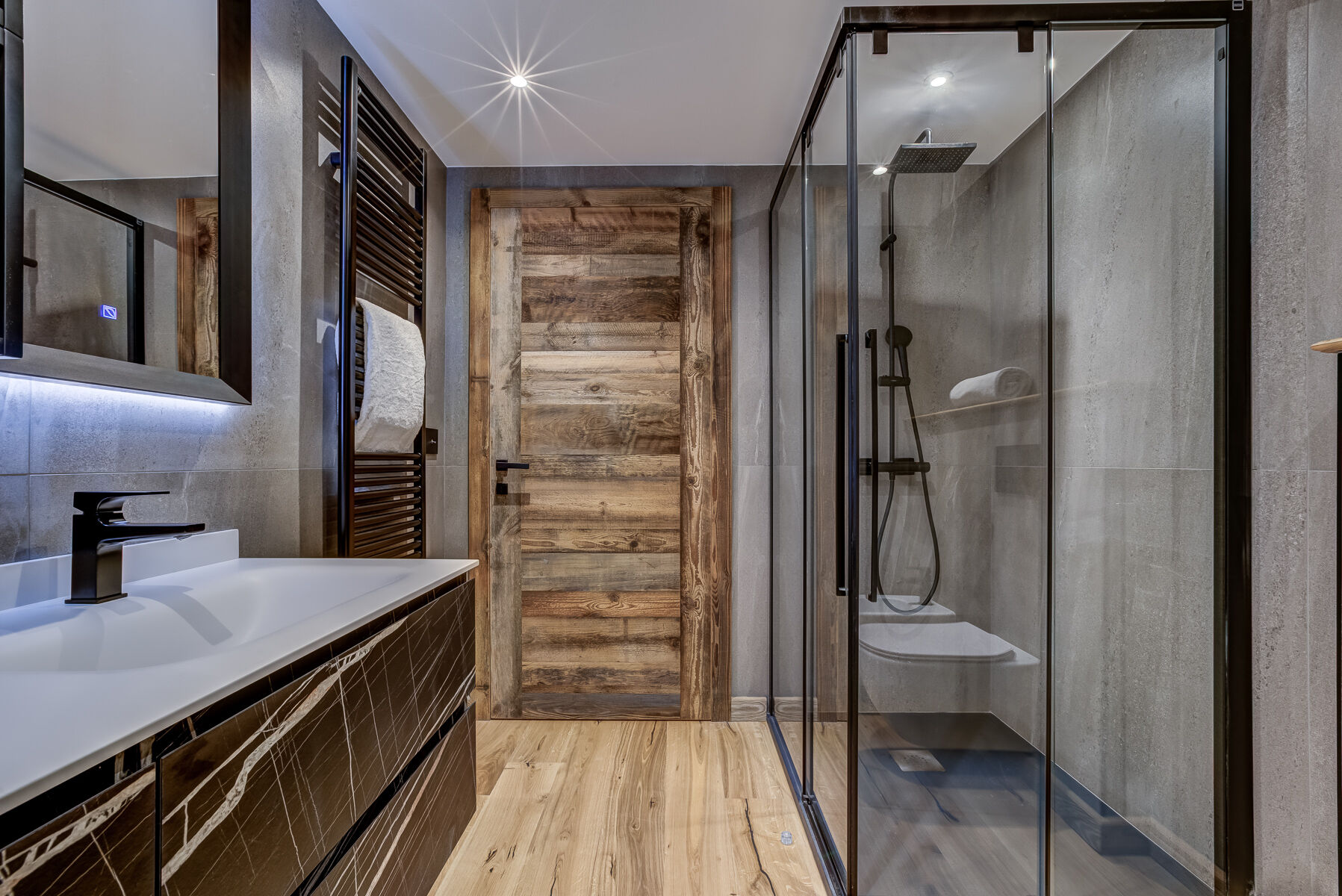 Chalet Khaya Gallary Image 2